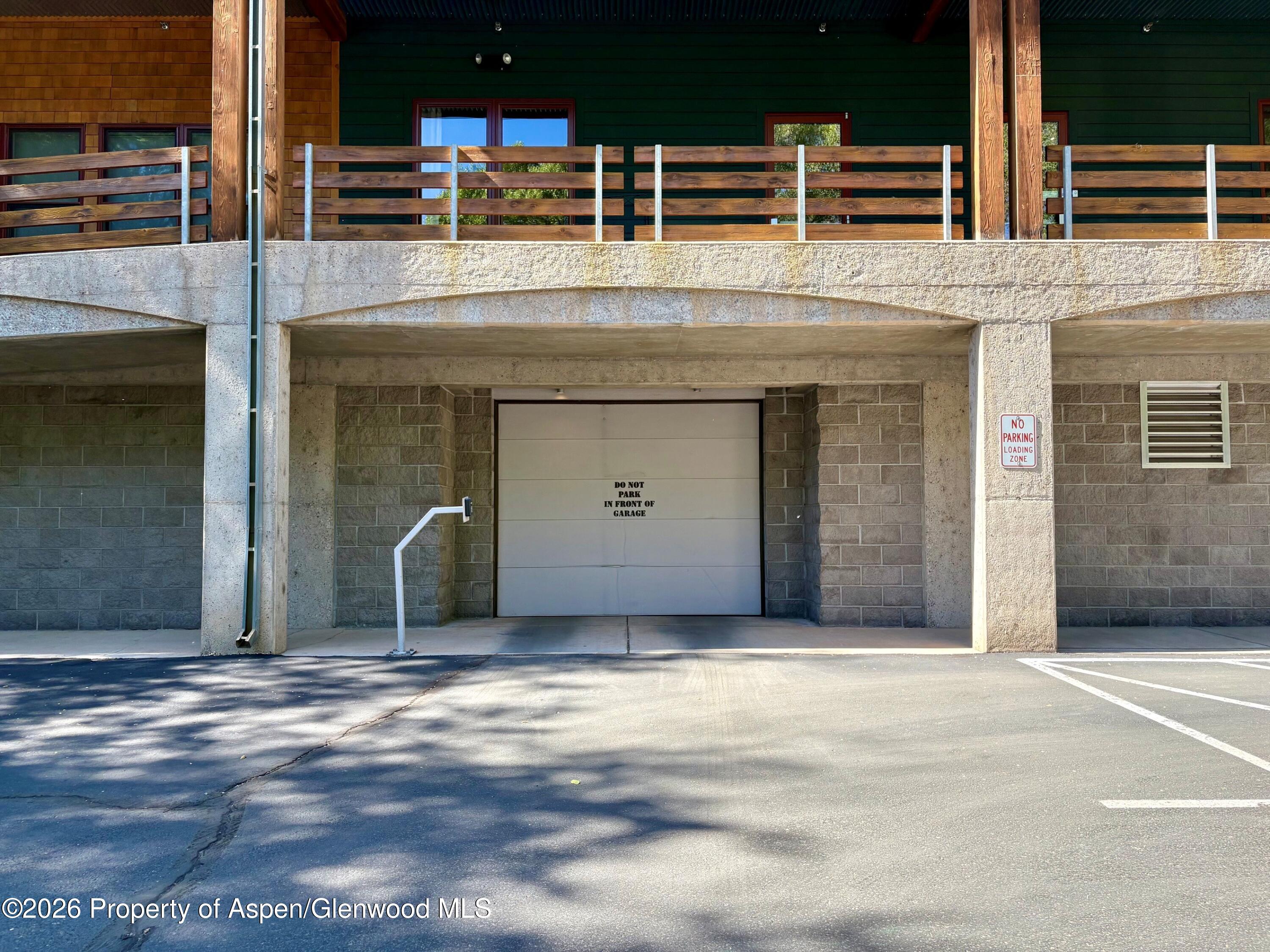 227 Midland Avenue G6 Property Photo 1
