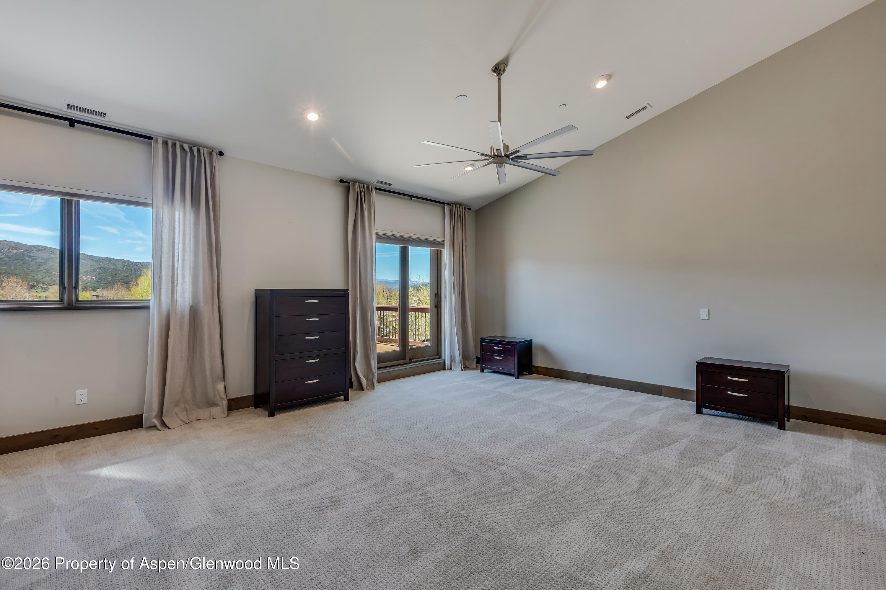 217 Overlook Ridge Property Photo 7