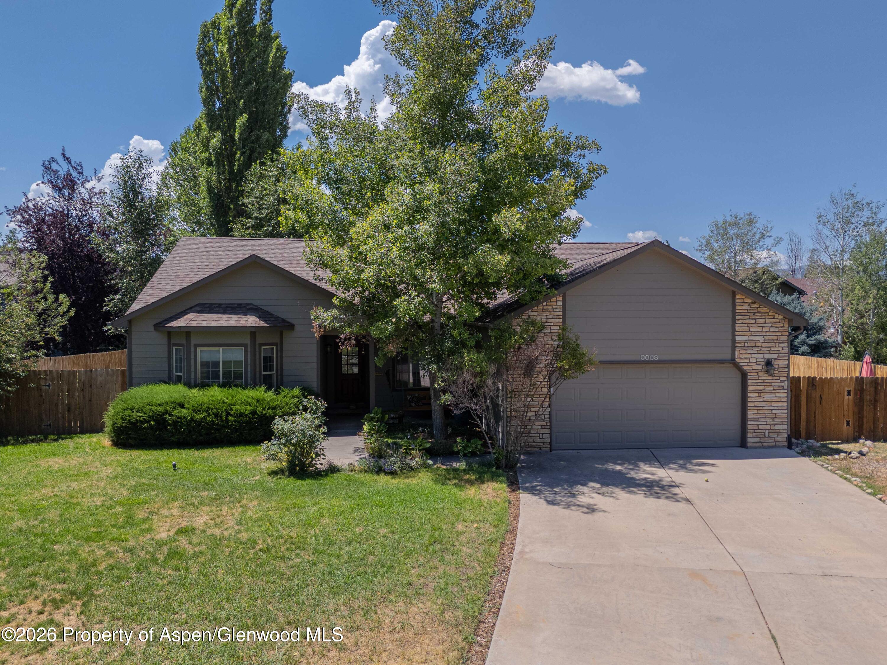 8 Stagecoach Lane