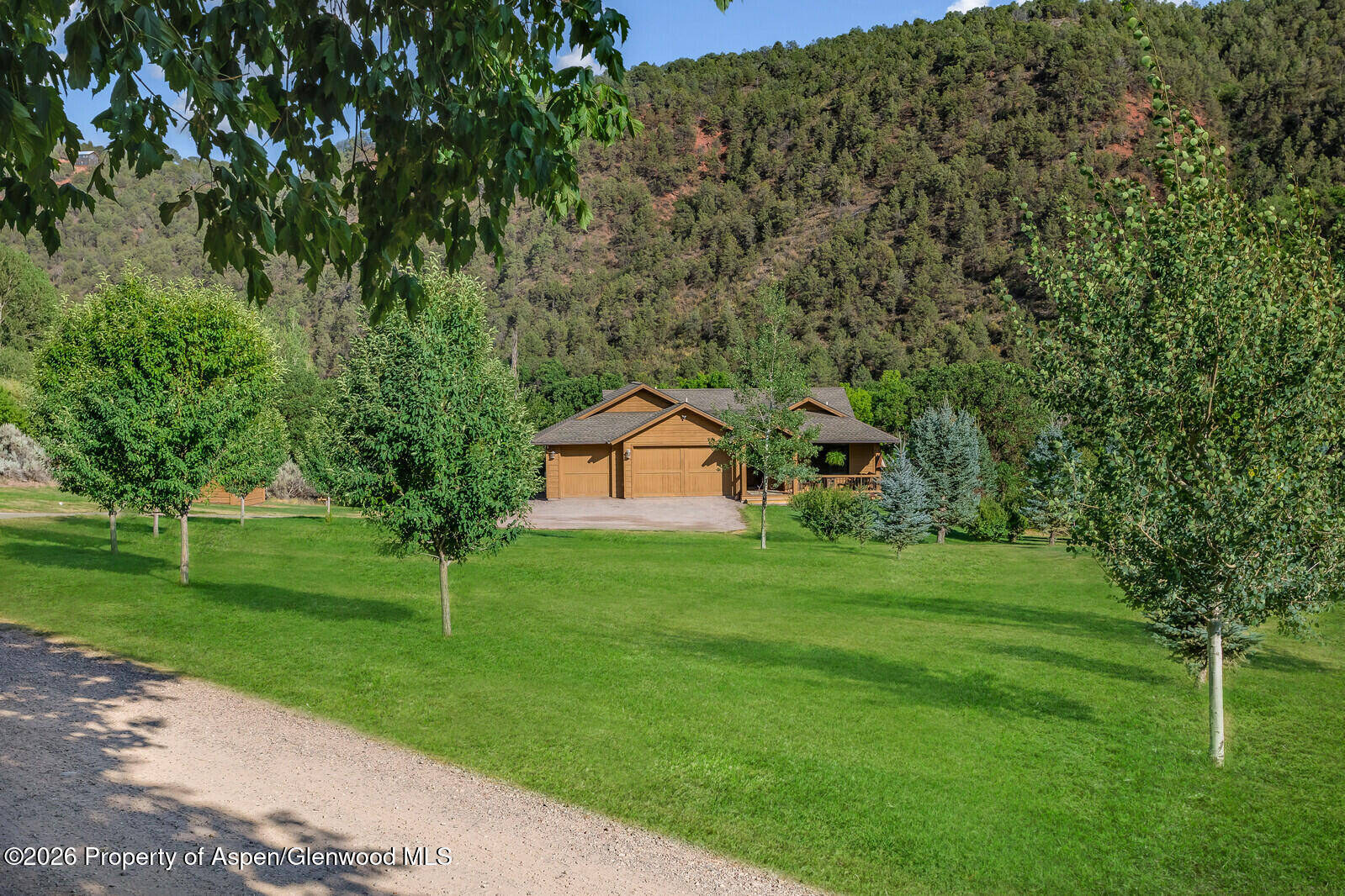 3064 County Road 113 Property Photo 4