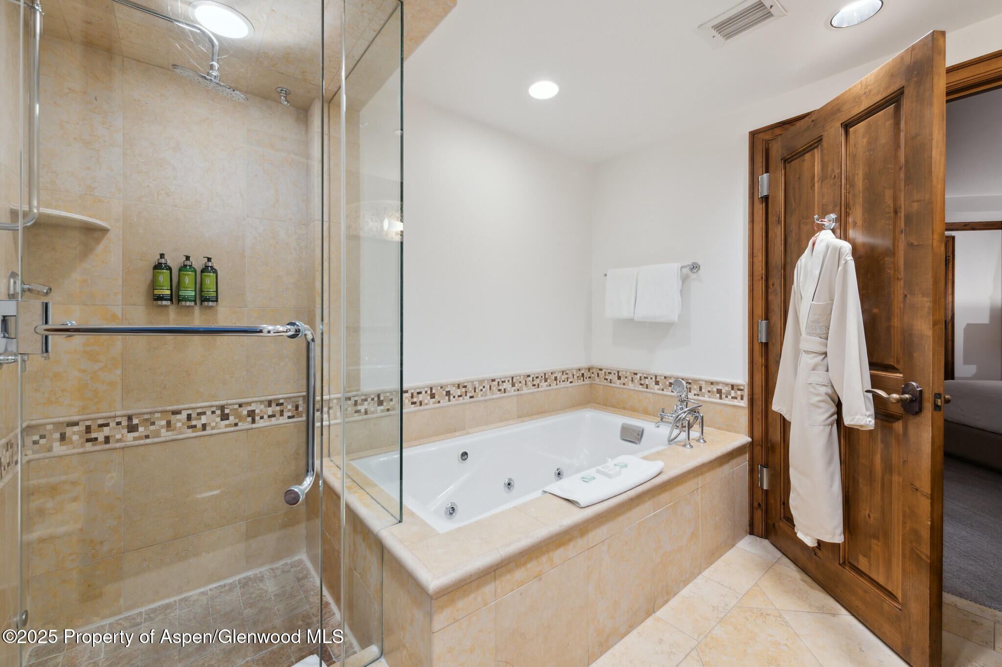 415 E Dean St, #47 Property Photo 16