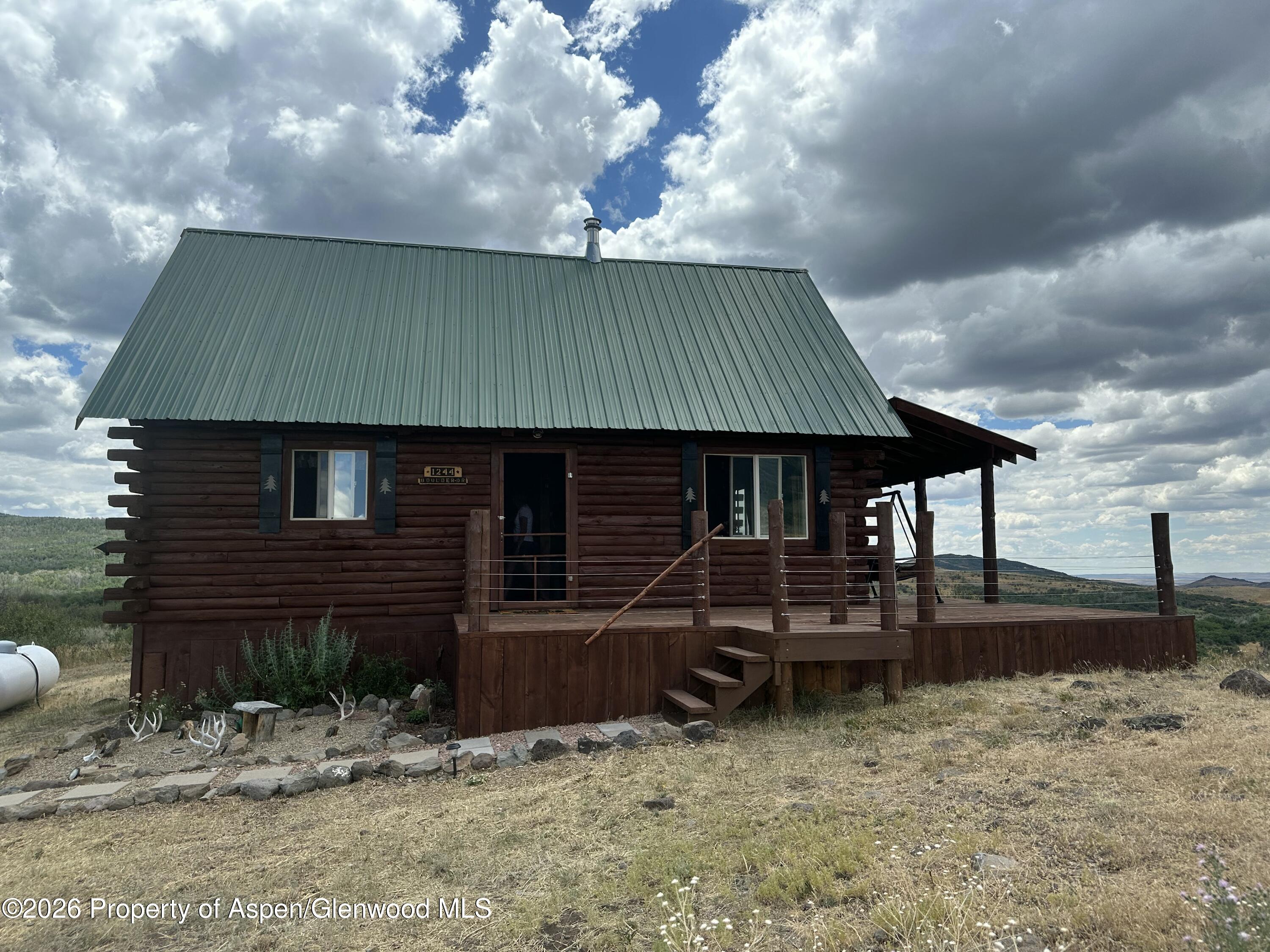 1244 Boulder Drive Property Photo 1