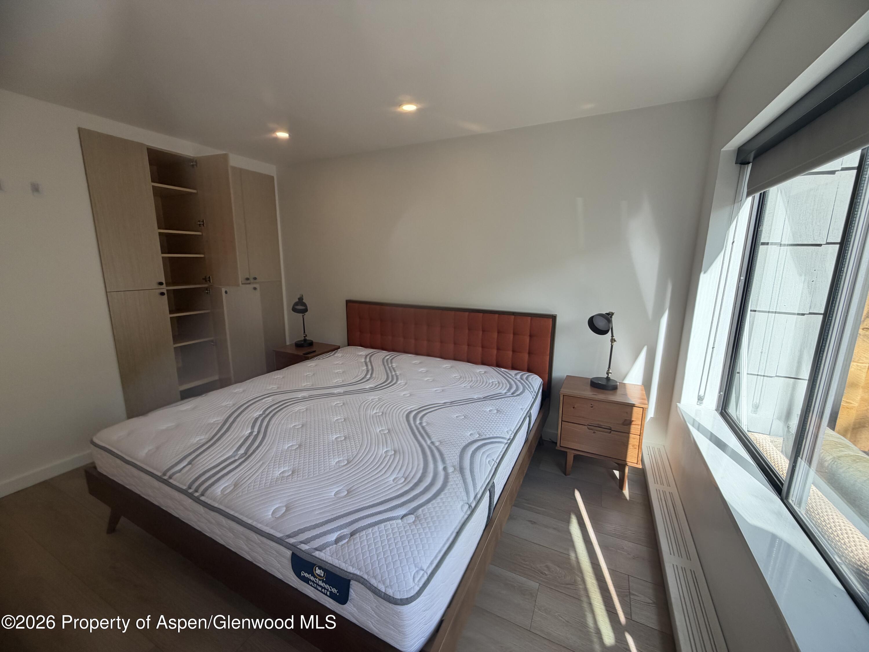 725 E Main Street 107 Property Photo 6