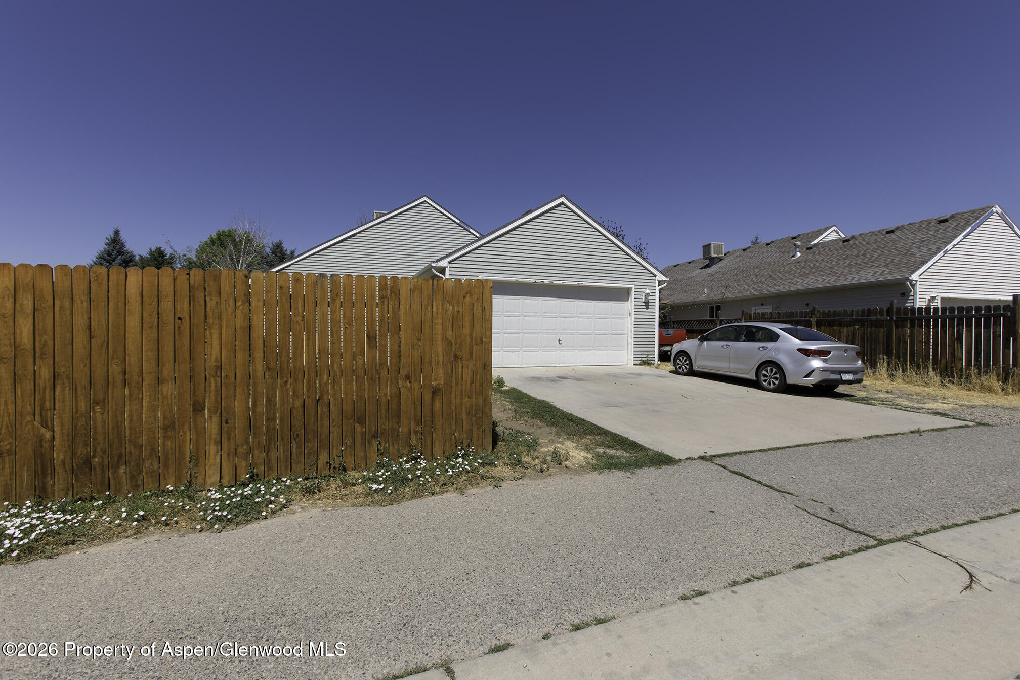 333 Columbine Drive Property Photo 27
