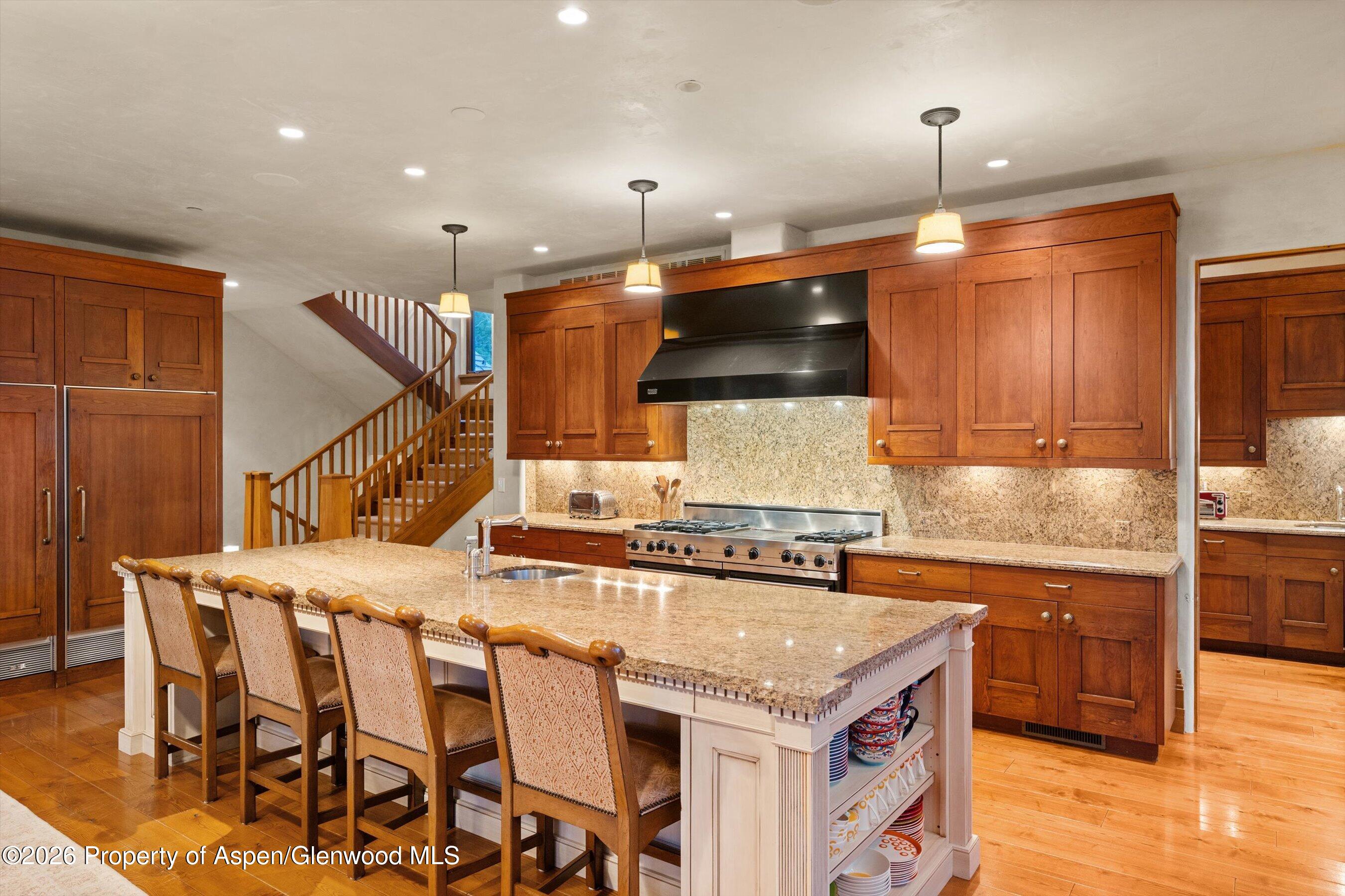 691 Pfister Drive Property Photo 20