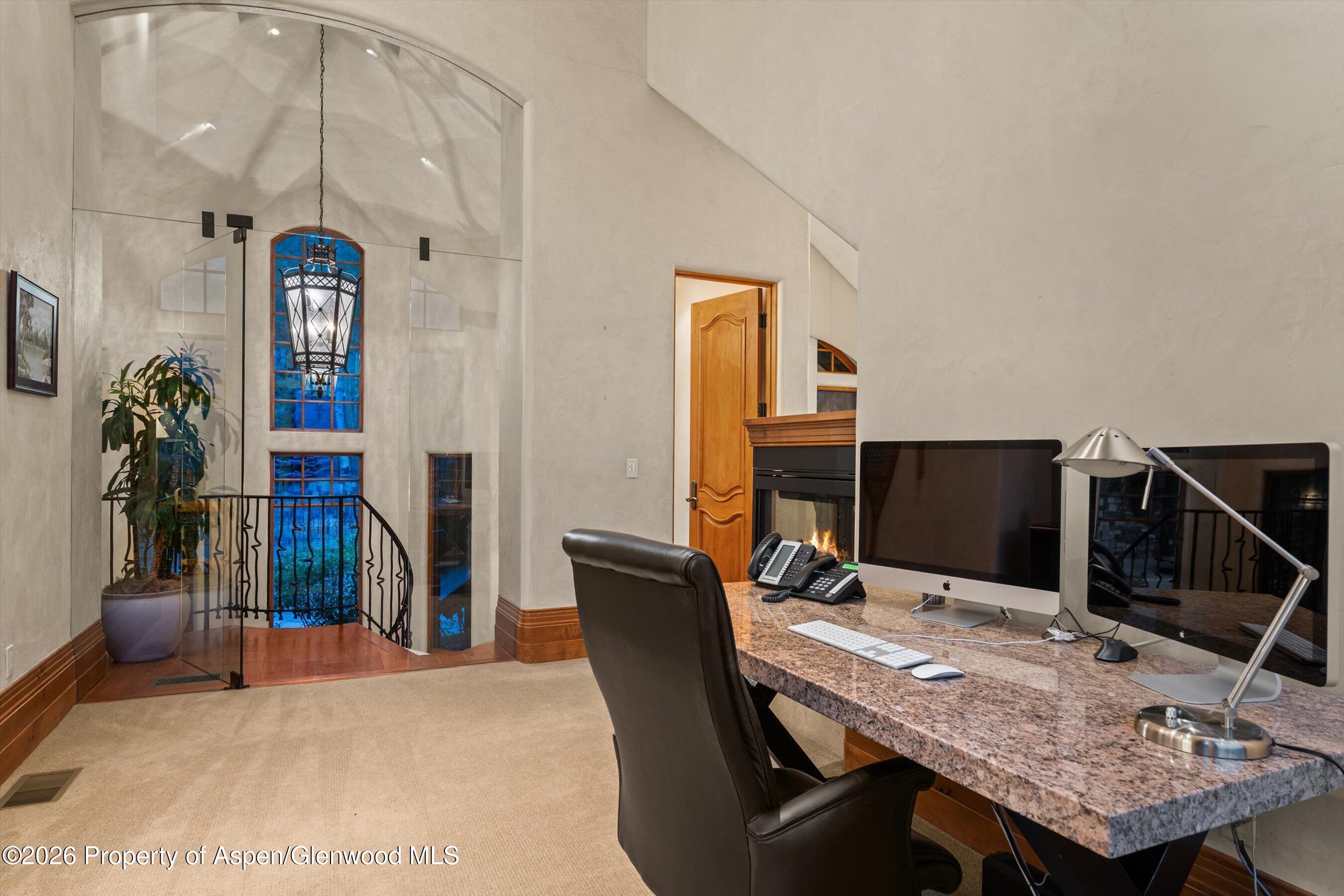 691 Pfister Drive Property Photo 39