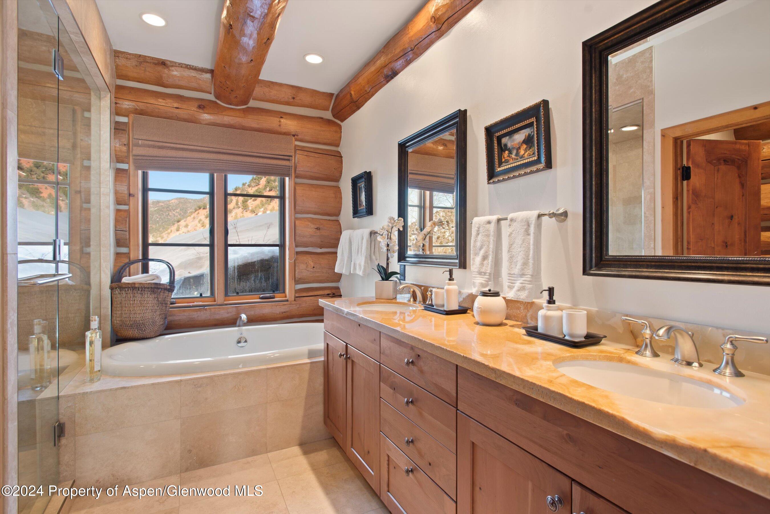 776 Snowmass Creek Road Property Photo 14