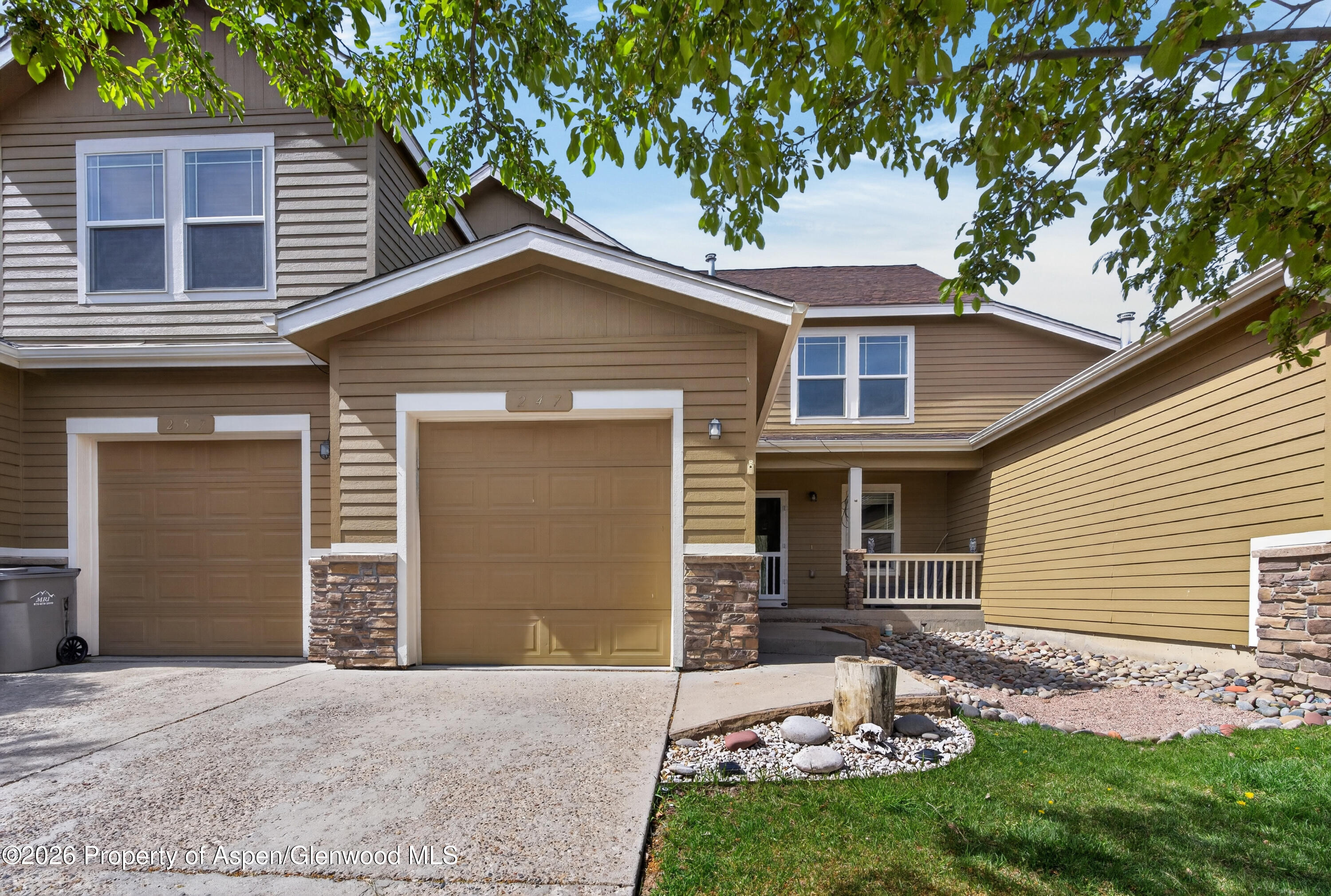 247 E Capital Court