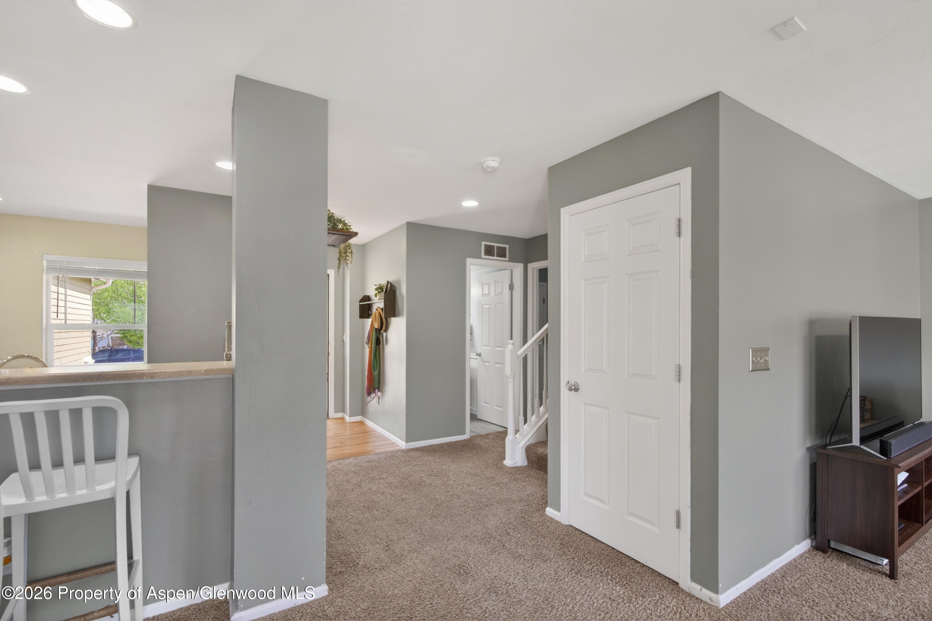247 E Capital Court Property Photo 13