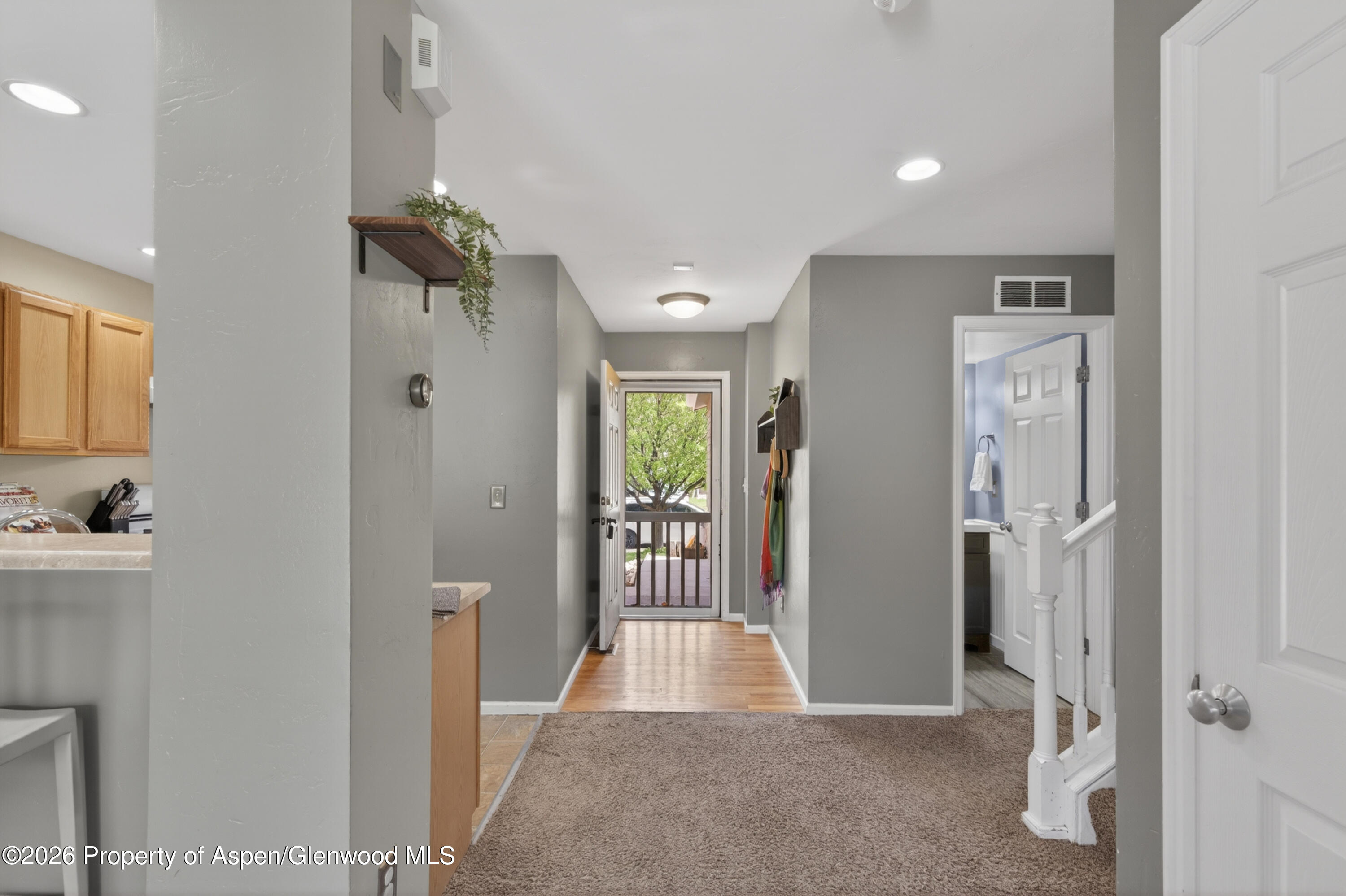 247 E Capital Court Property Photo 14