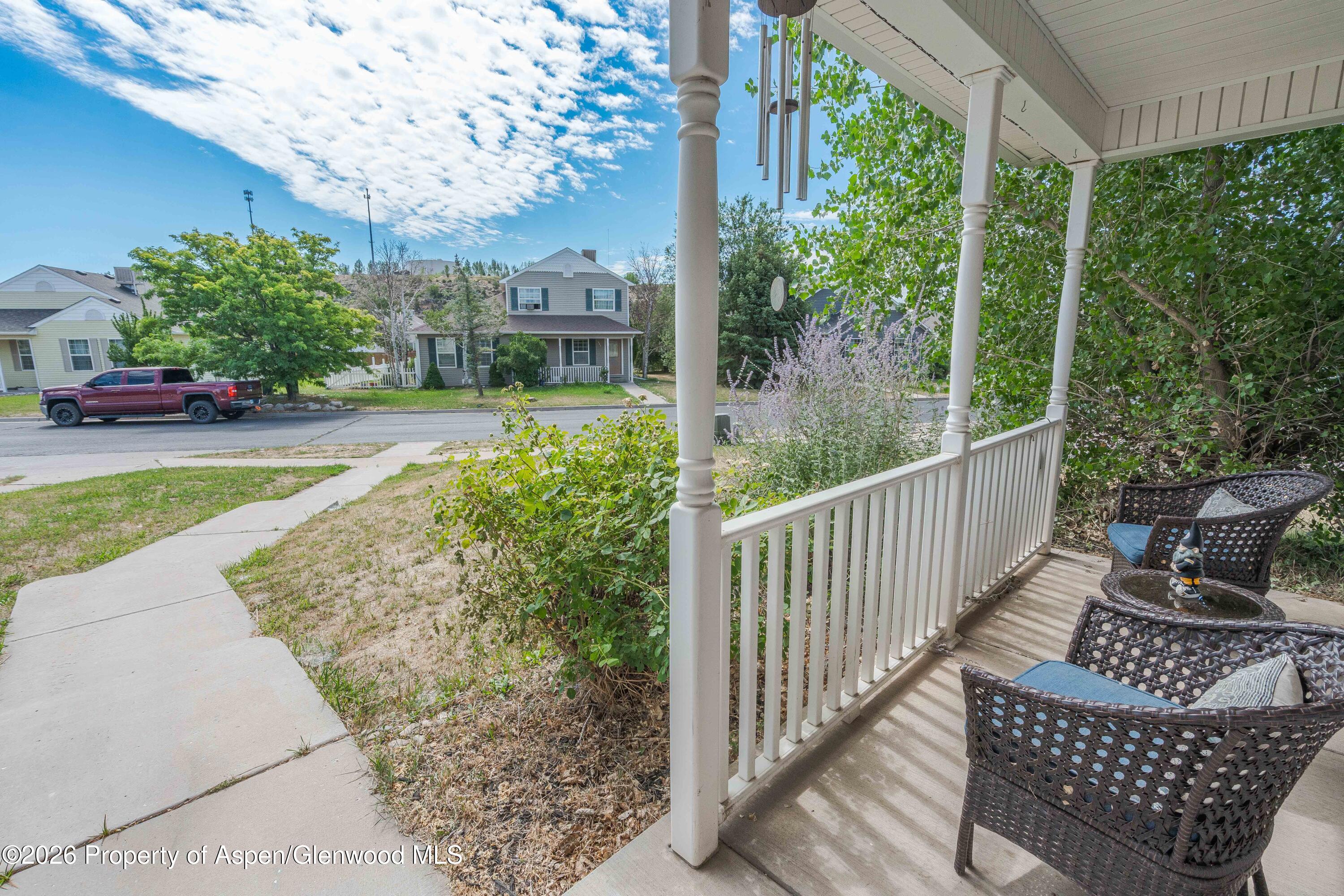 388 Columbine Drive Property Photo 2