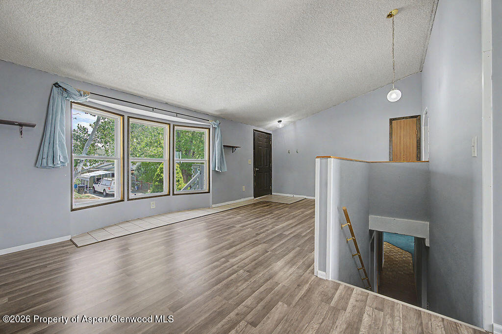 870 Jerimiah Avenue Property Photo 8