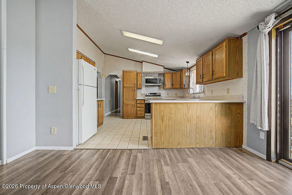 870 Jerimiah Avenue Property Photo 12