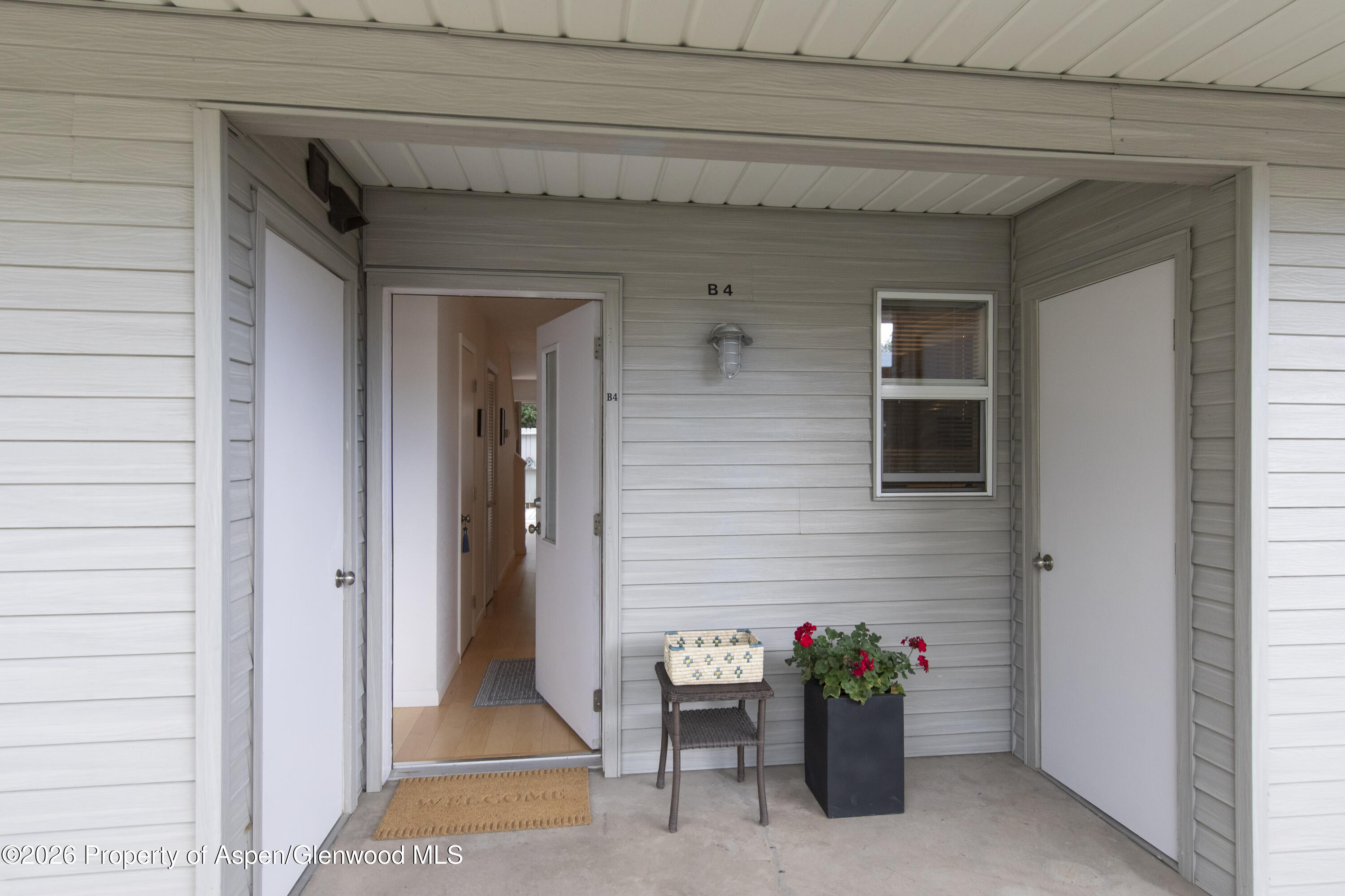 405 Park Avenue B4 Property Photo 1