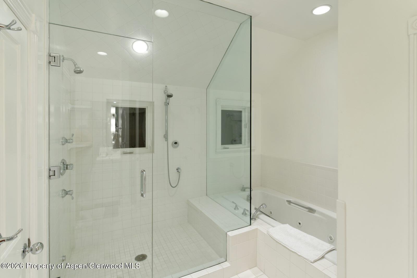 334 W Hallam Street Property Photo 11