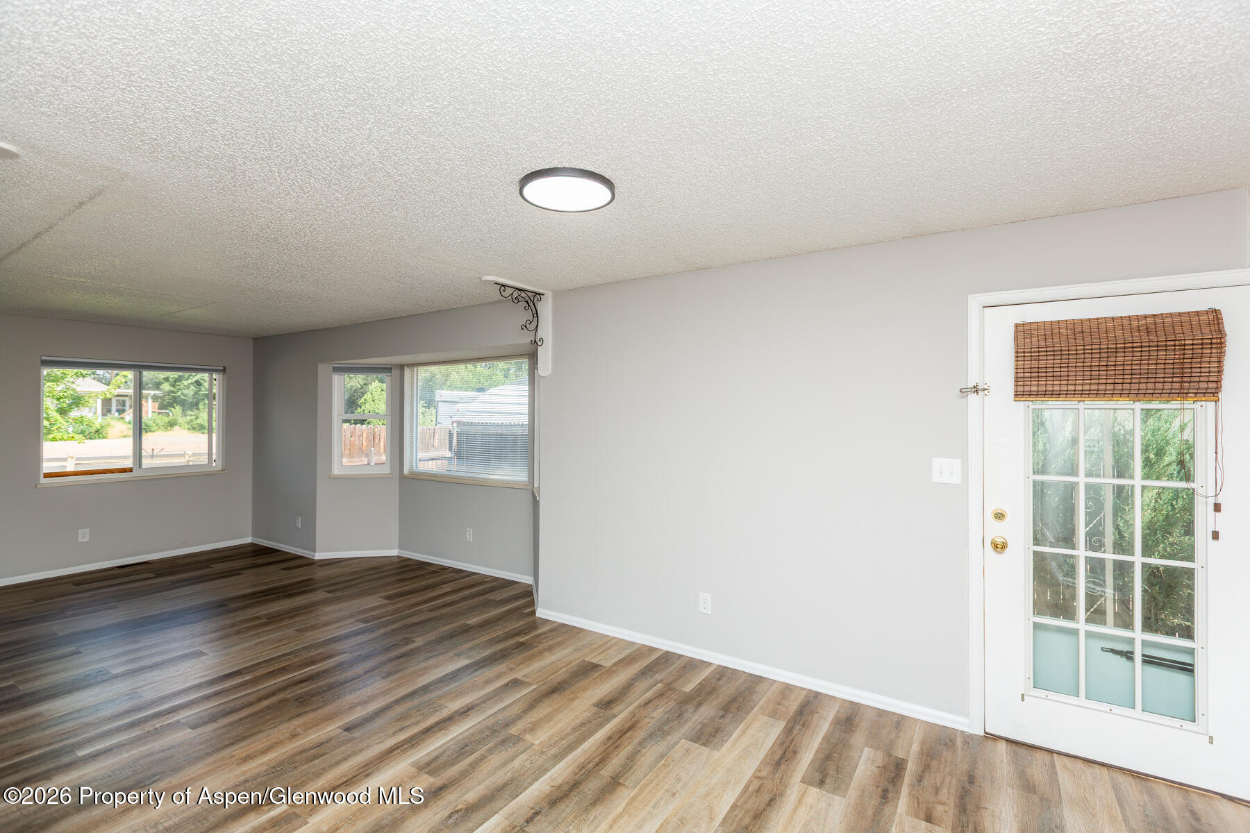 675 30 Road Property Photo 7