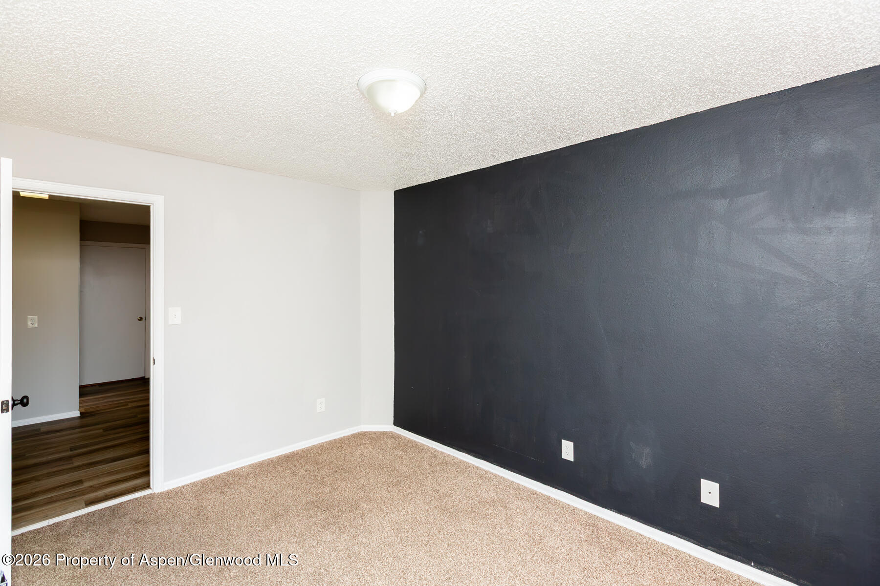 675 30 Road Property Photo 14