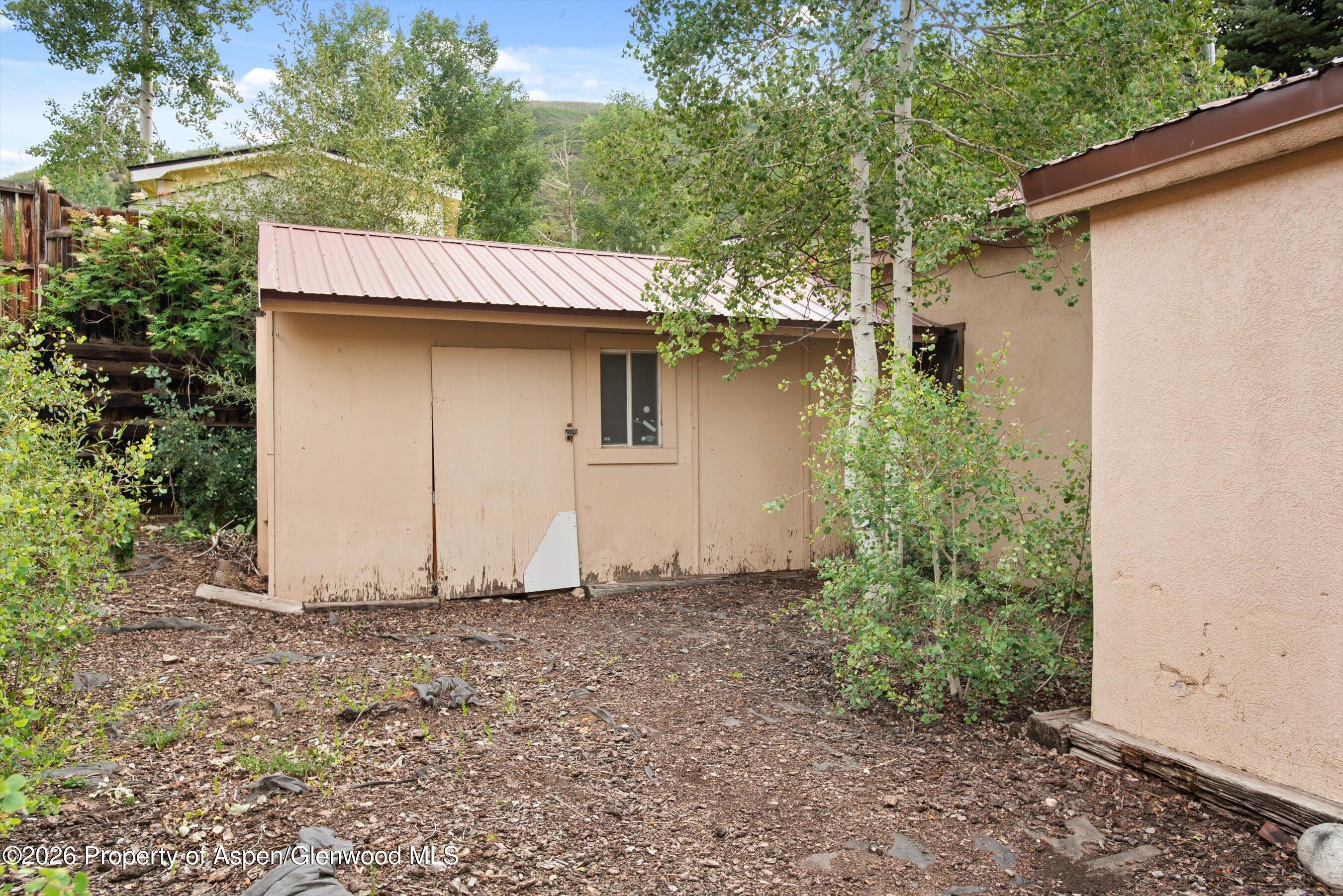 311 Oak Lane Property Photo 16