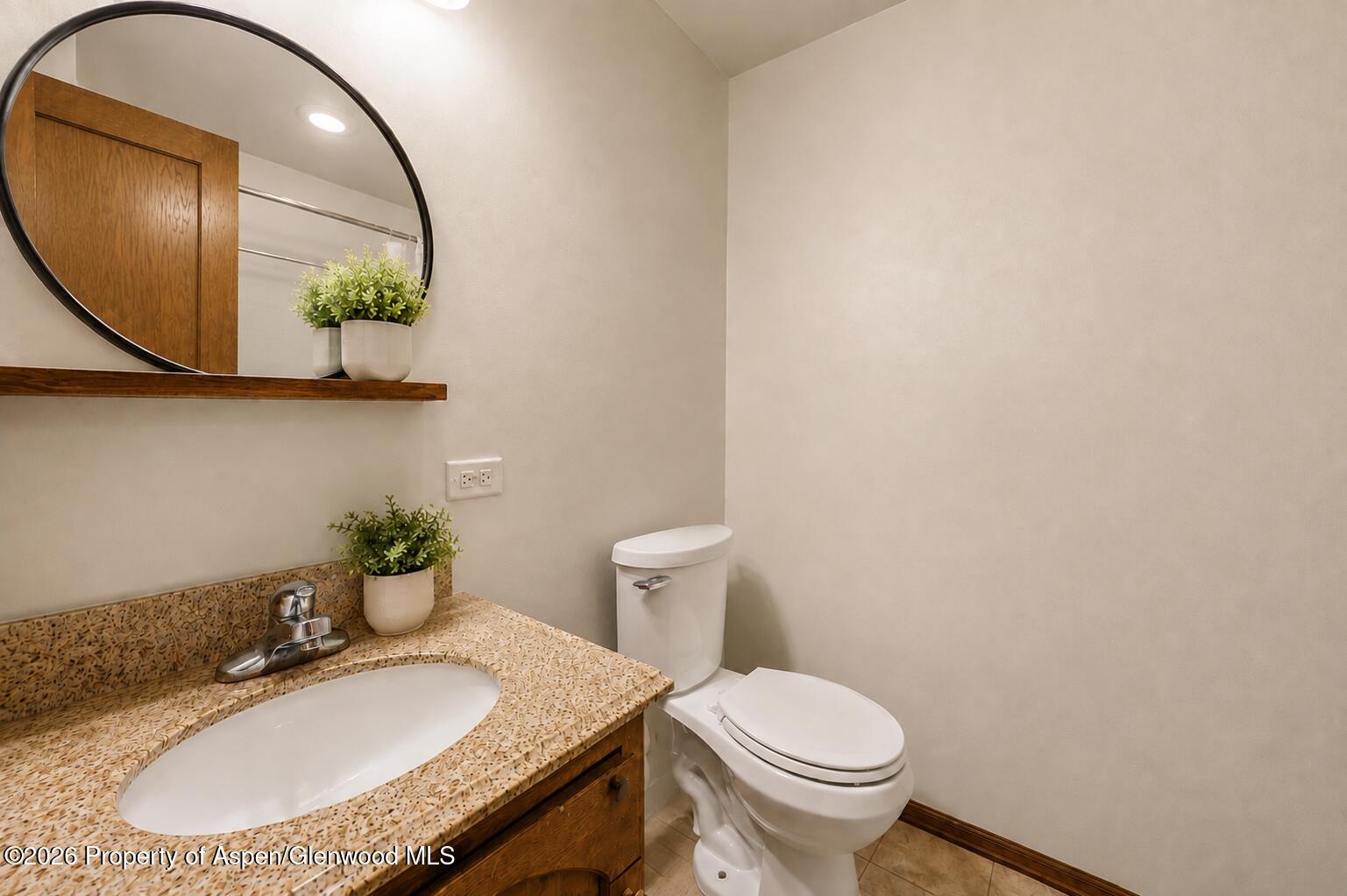 188 Redstone Boulevard Property Photo 18