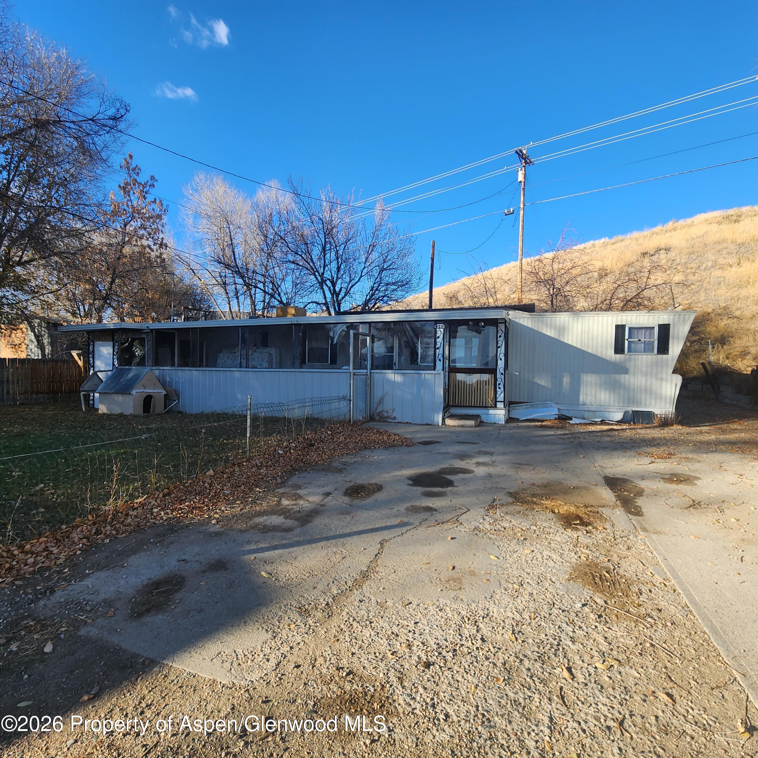 1345 E Victory Way Property Photo 1