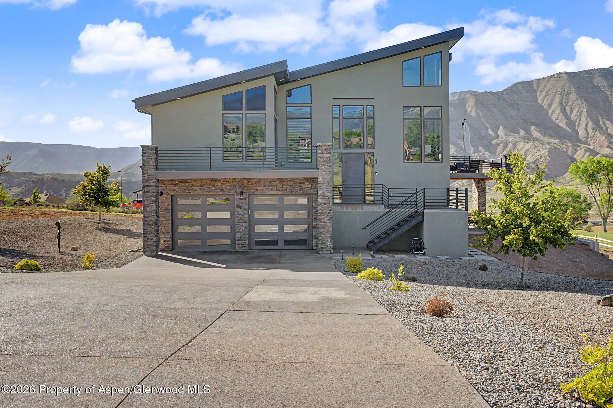 63 Meadow Creek Drive Property Photo 2