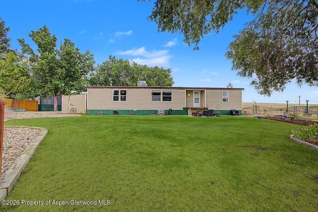 830 Haughey Road Property Photo 6