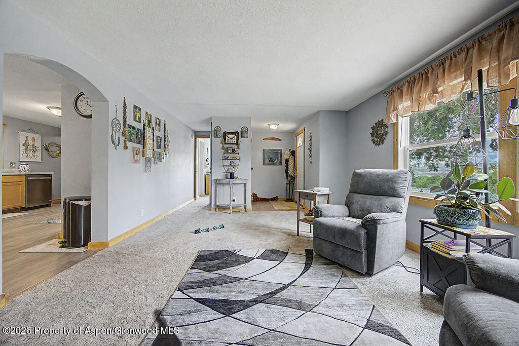 830 Haughey Road Property Photo 15