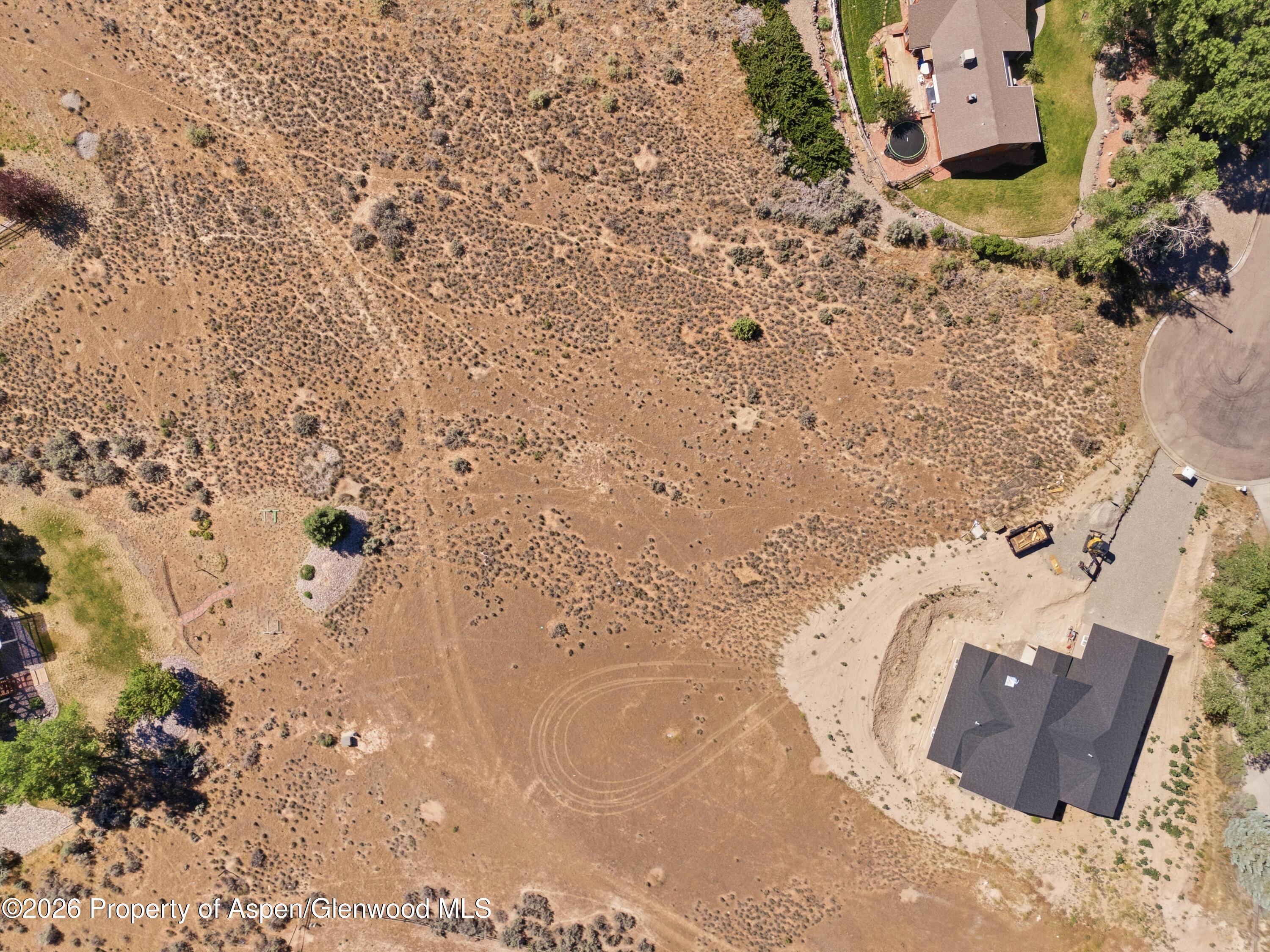 34 Roan Creek Place Property Photo 5