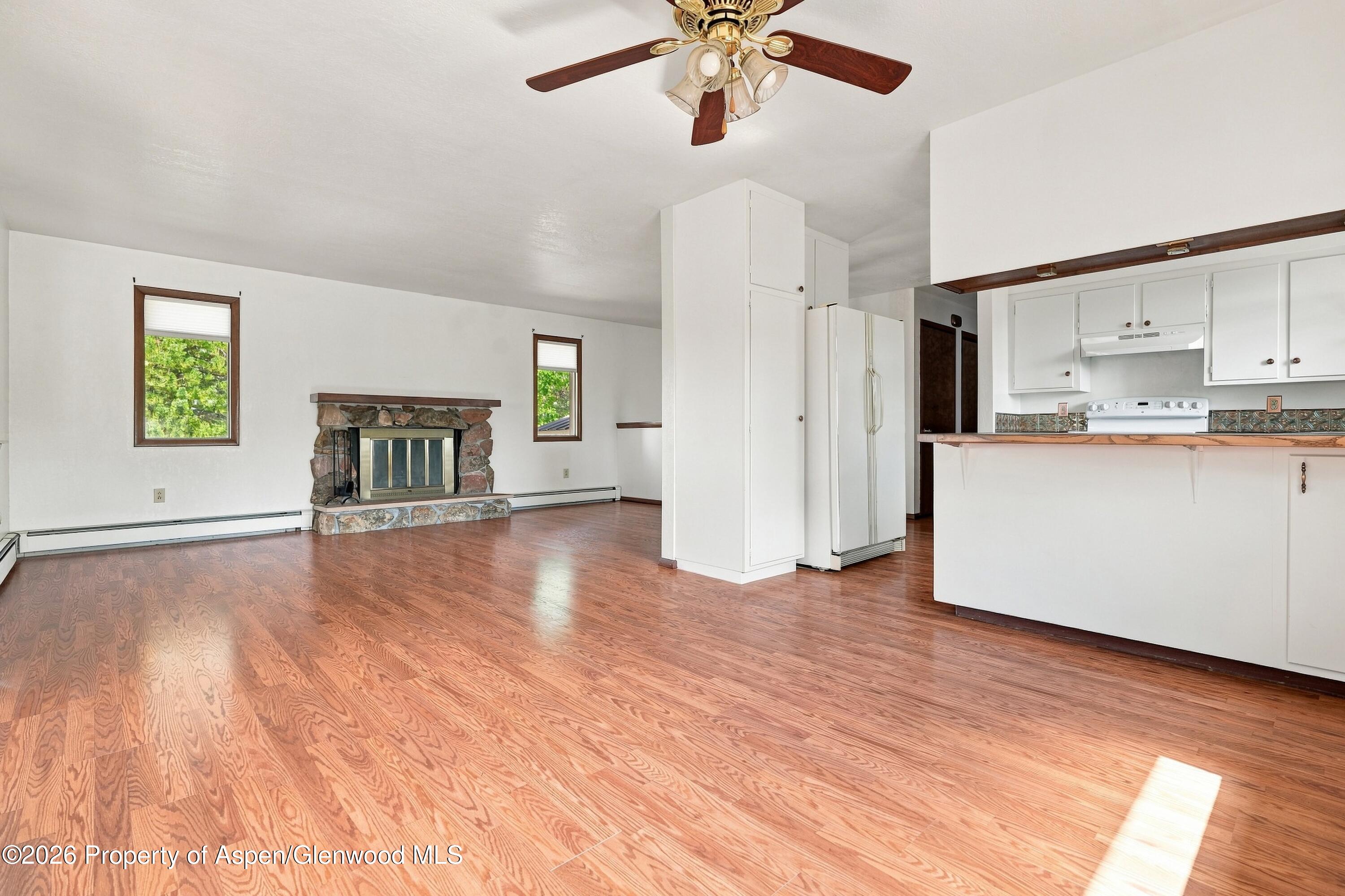 201 Hillcrest Avenue Property Photo 6