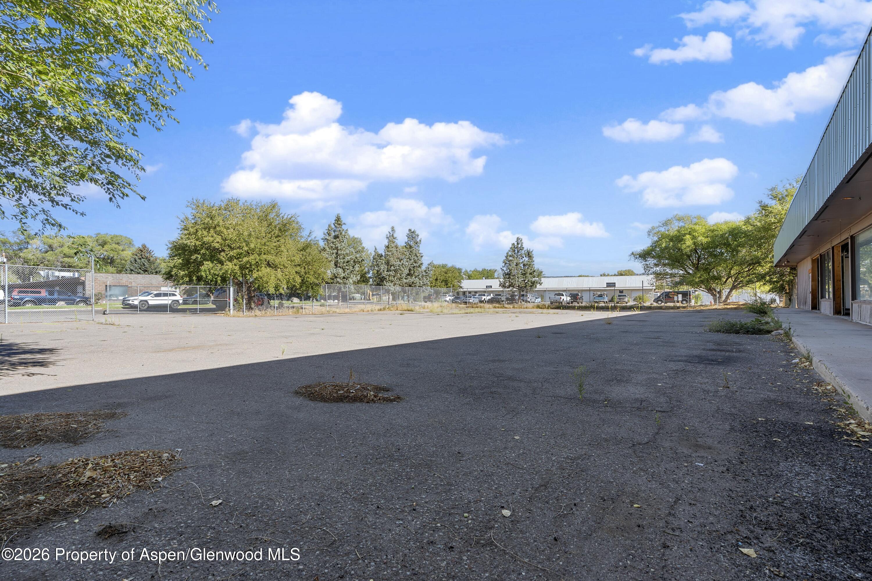 82 Duroux Lane Property Photo 8