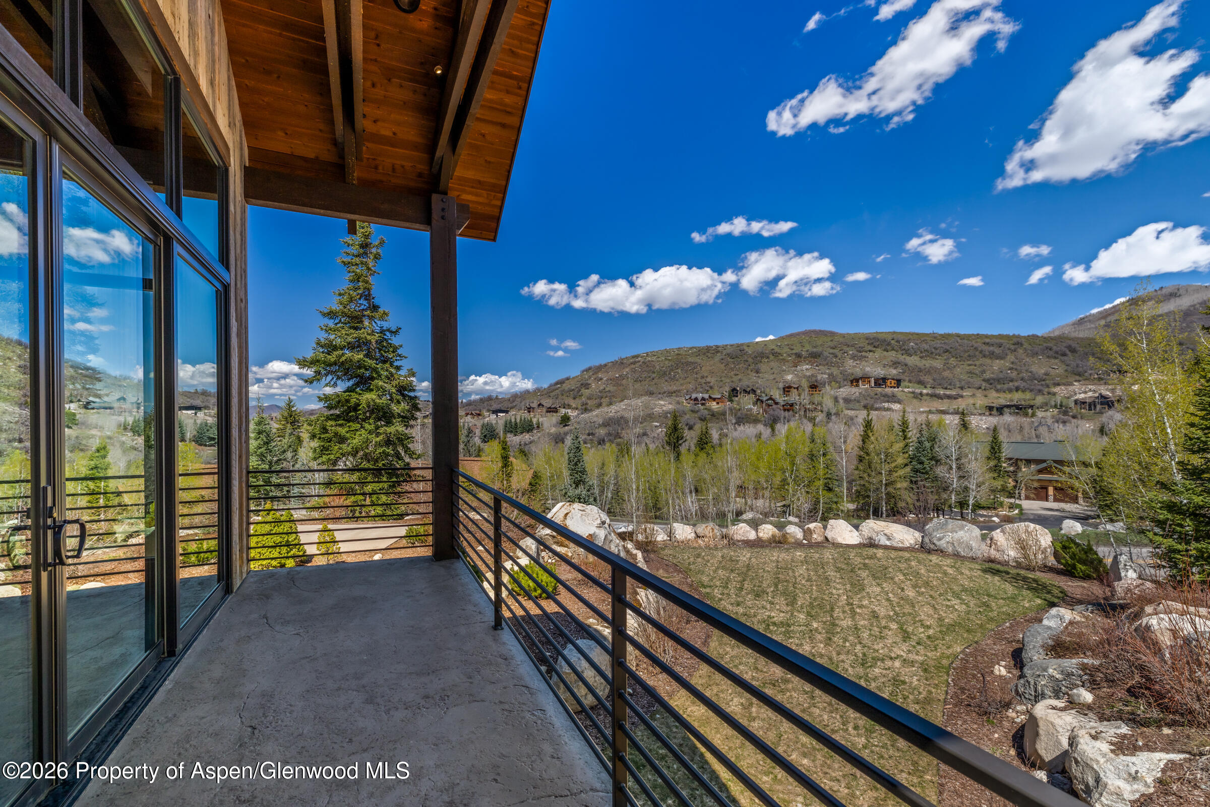 1016 Steamboat Boulevard Property Photo 8