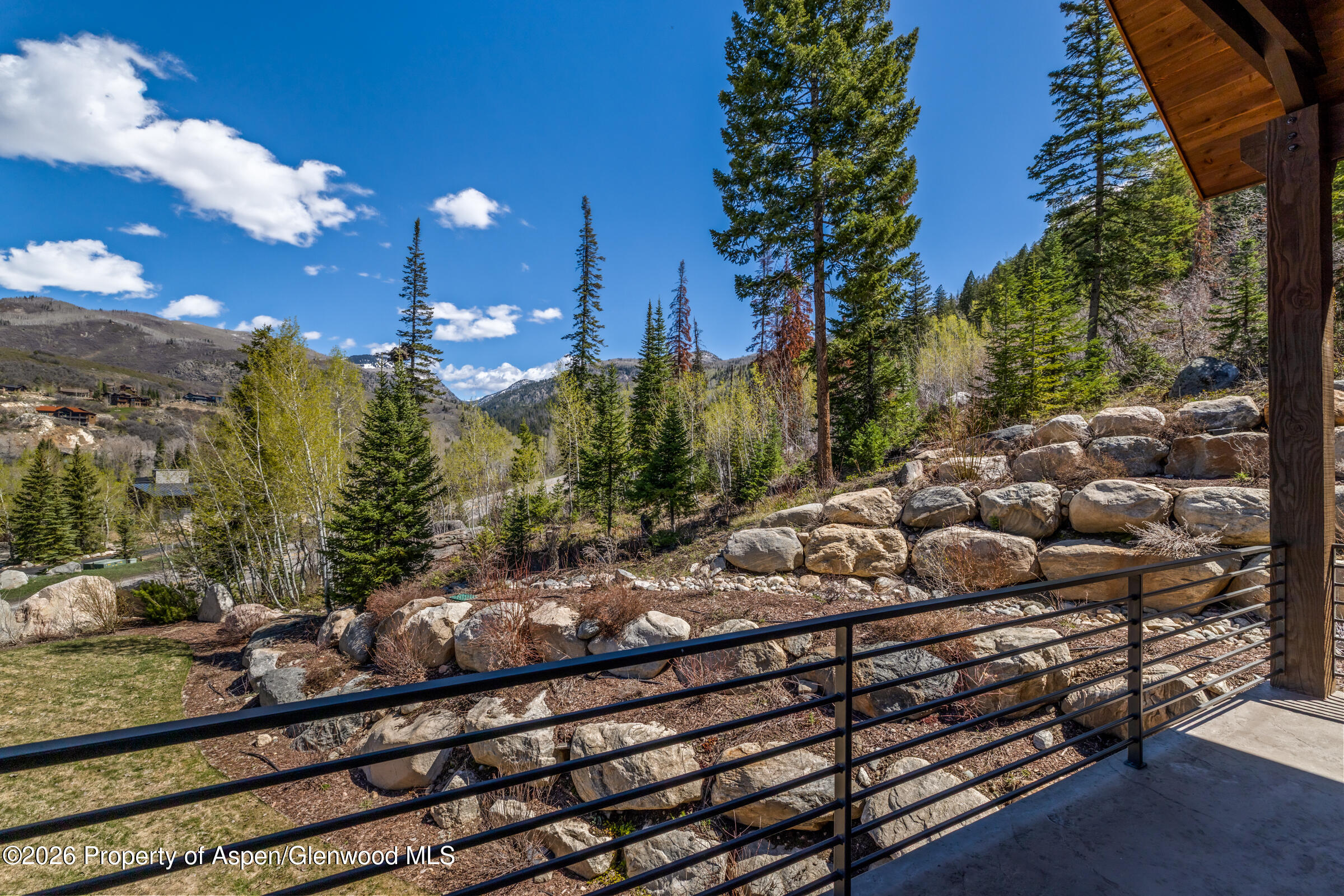 1016 Steamboat Boulevard Property Photo 9