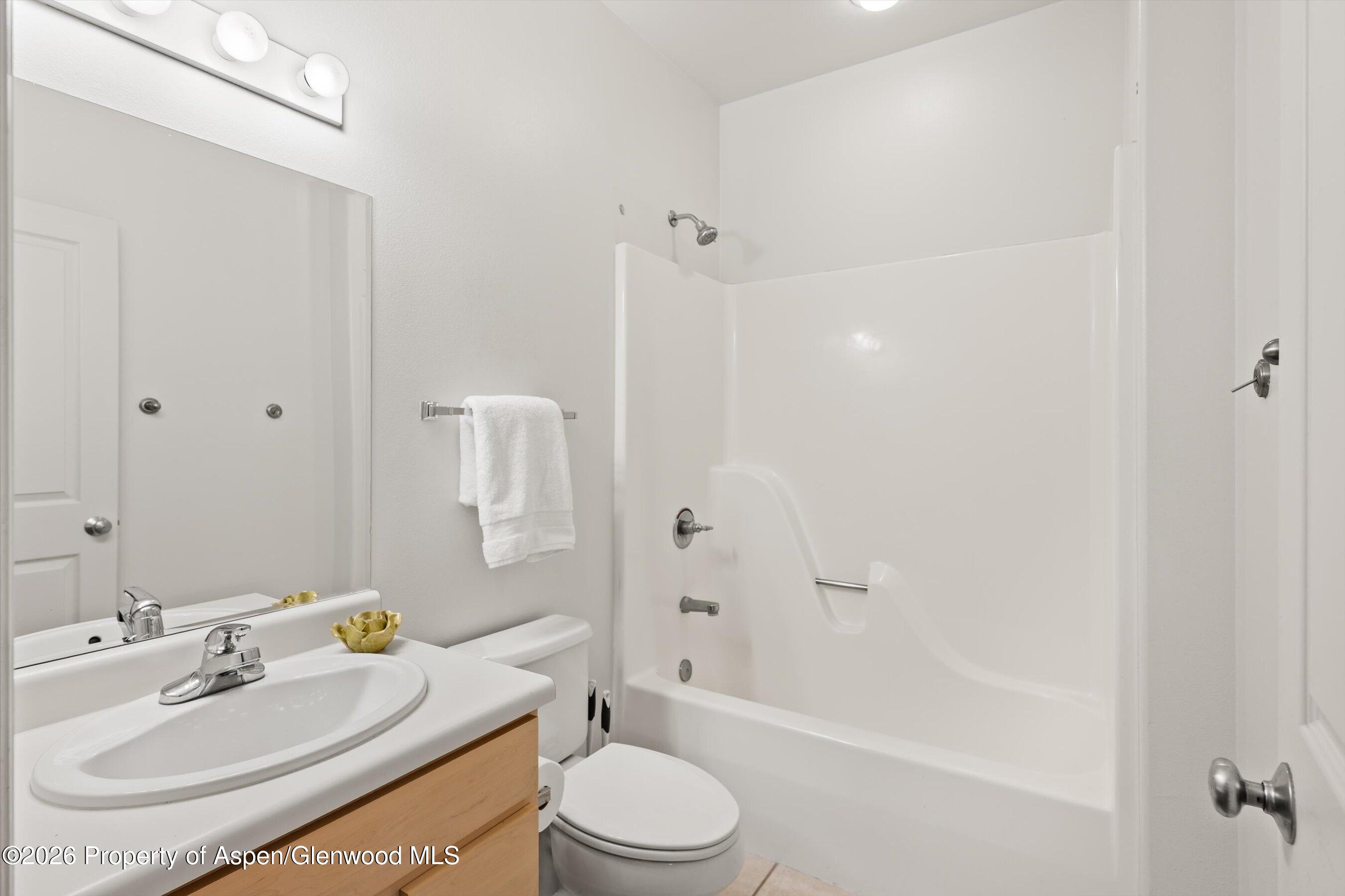 711 Evans Court Property Photo 21