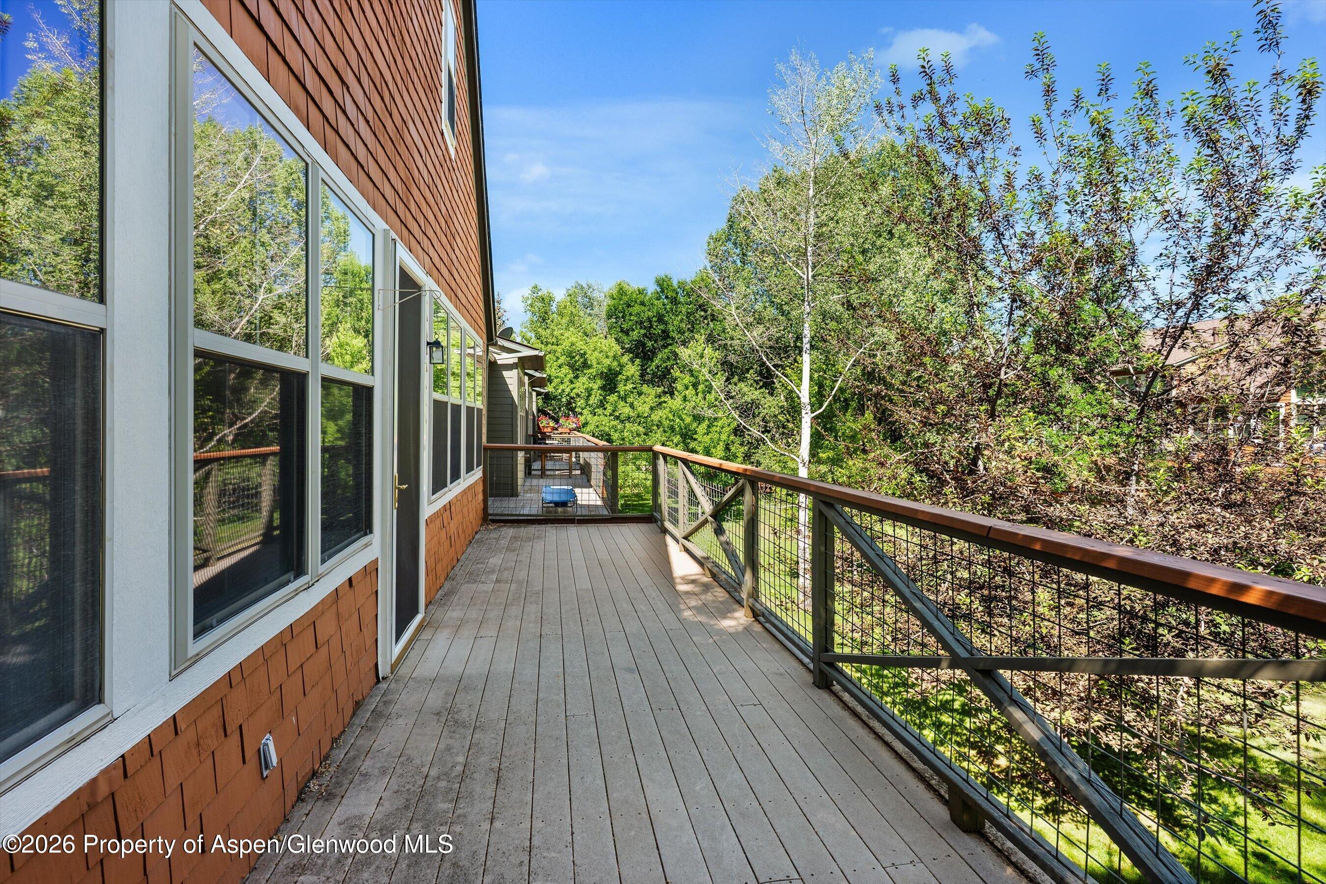 711 Evans Court Property Photo 25