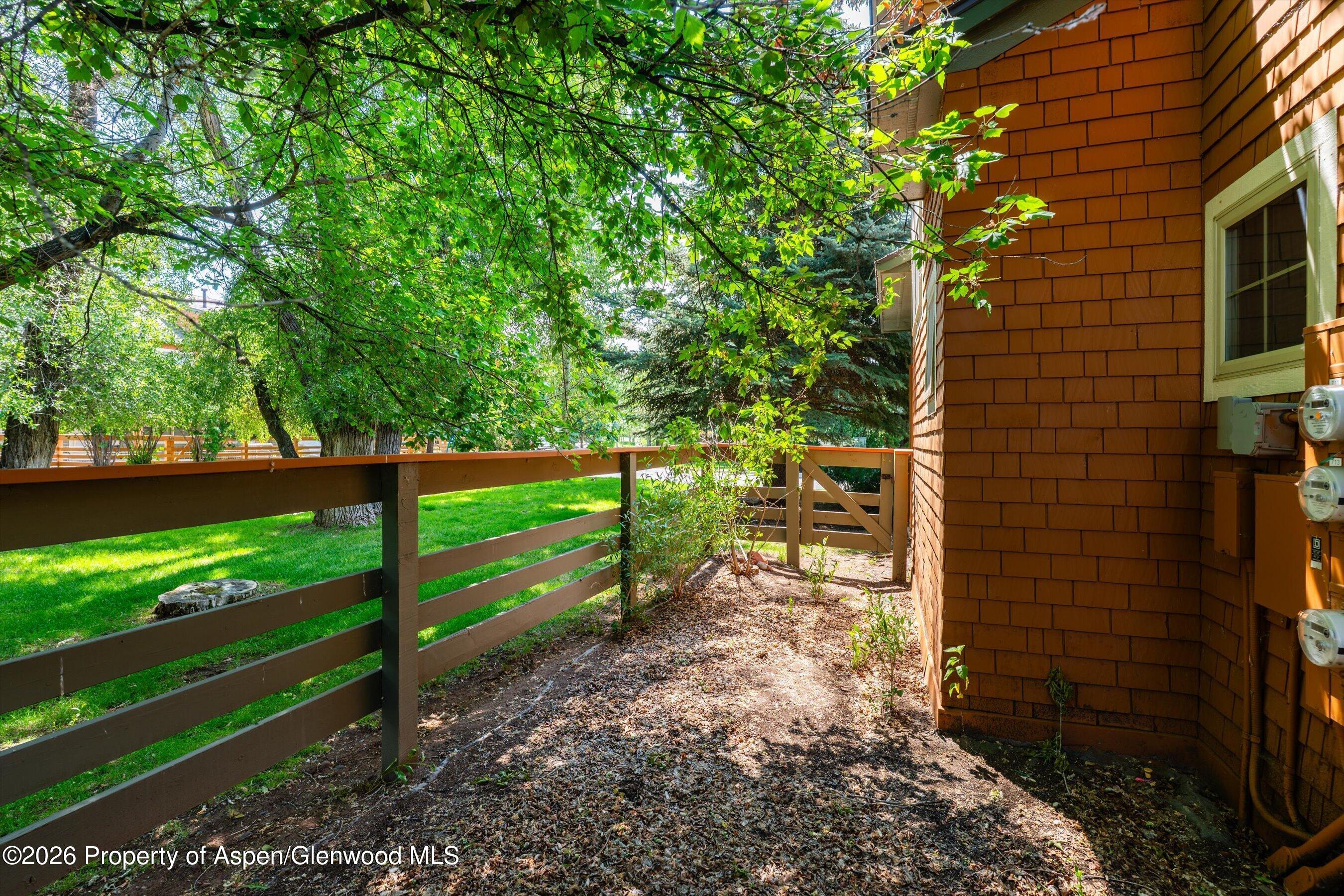 711 Evans Court Property Photo 27