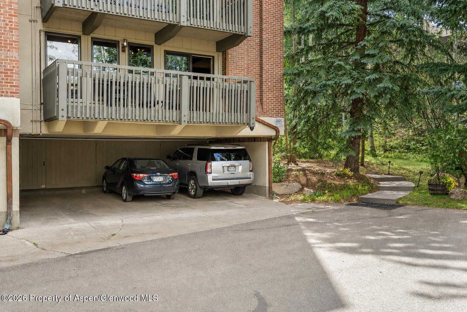 70 Gallun Lane 101-a Property Photo 16