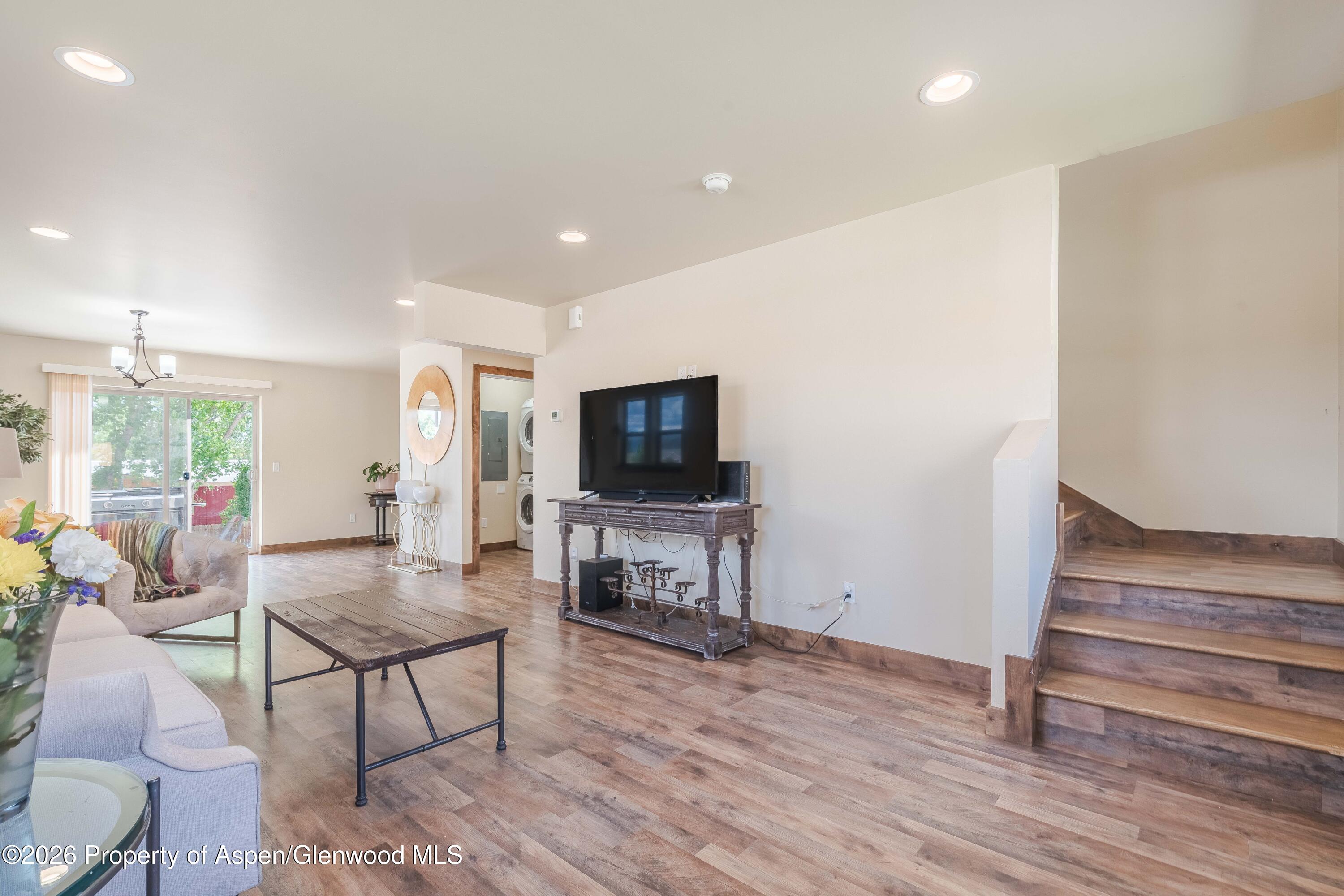2021 E Ballard Avenue Property Photo 13