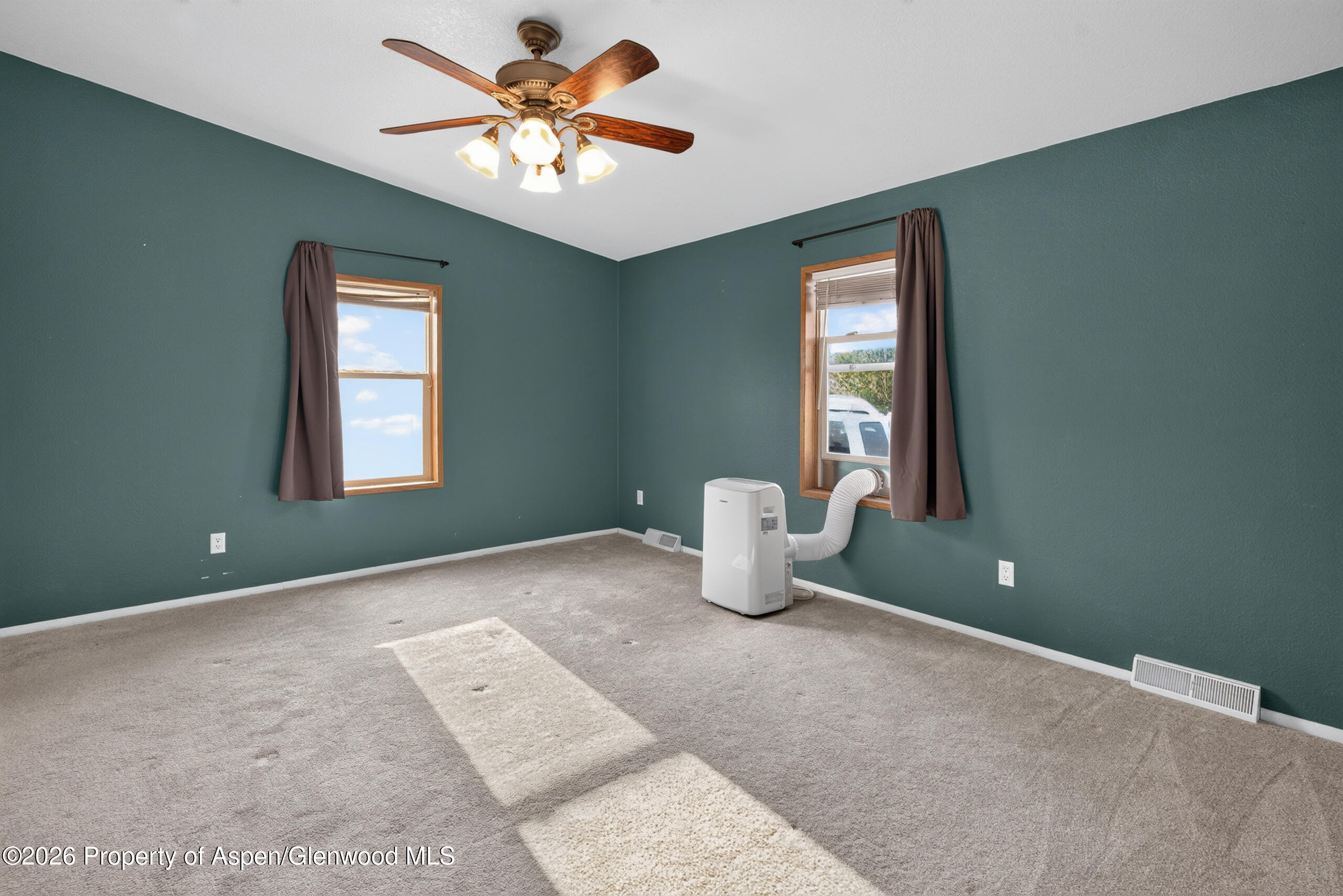 200 W 20th Street A129 Property Photo 15
