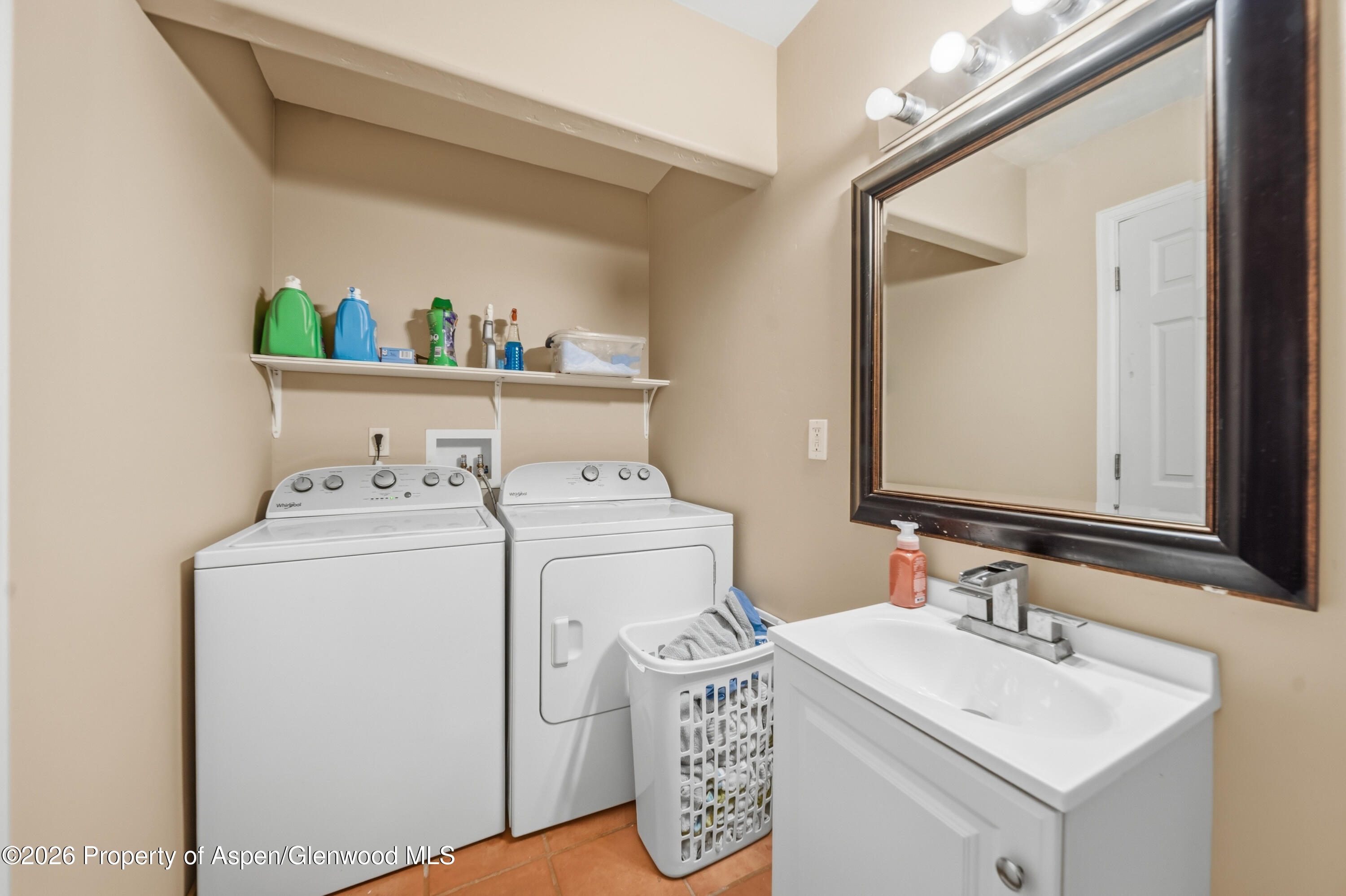2617 Cheyenne Court Property Photo 9