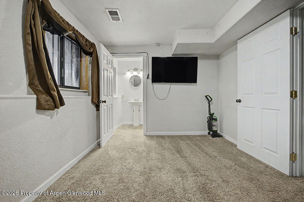 845 Bridger Circle Property Photo 10
