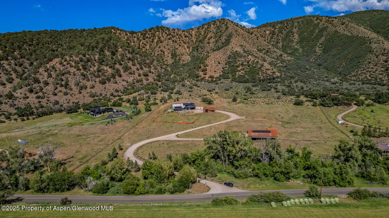 902/904 Sopris Creek Road Property Photo 2