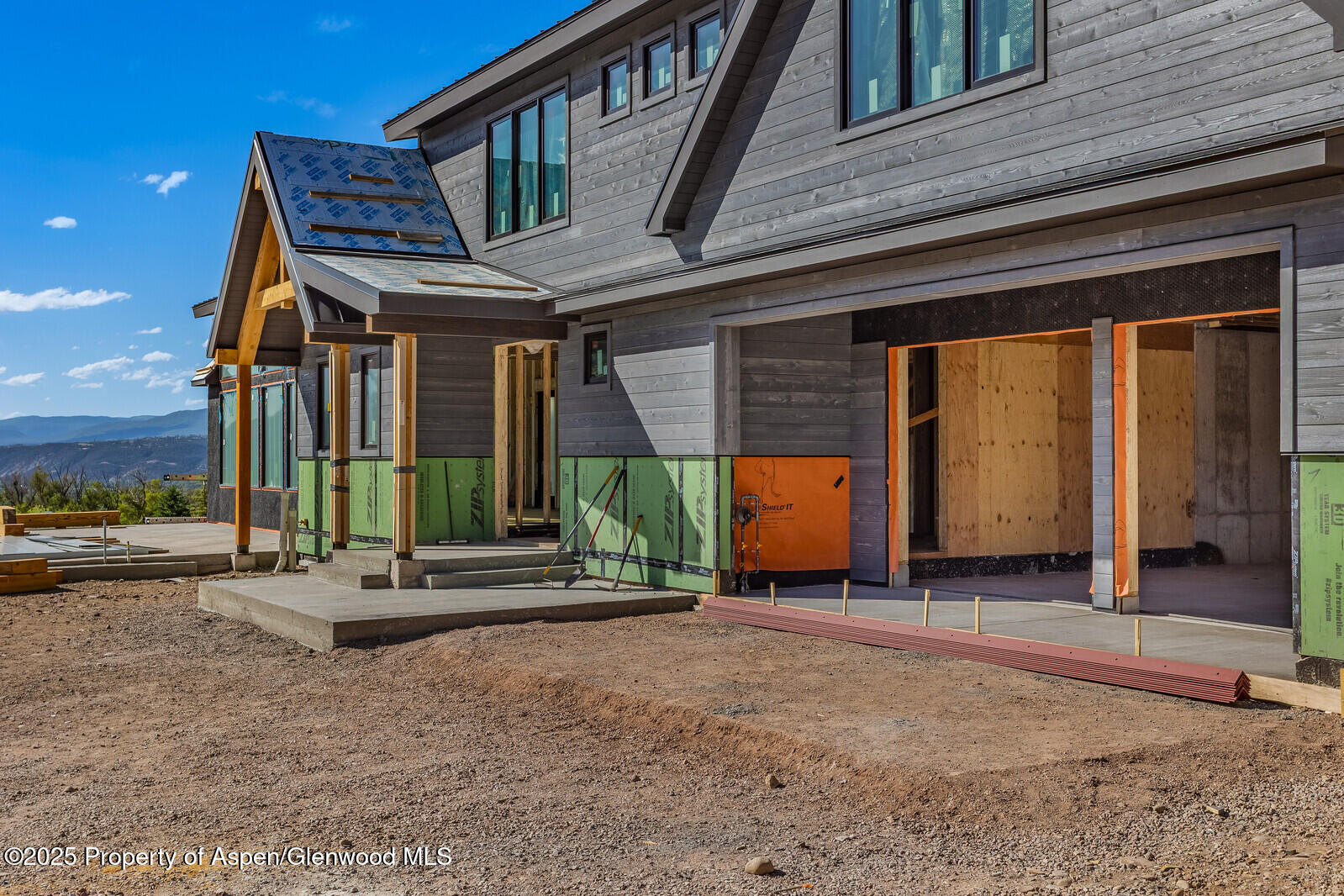 902/904 Sopris Creek Road Property Photo 3