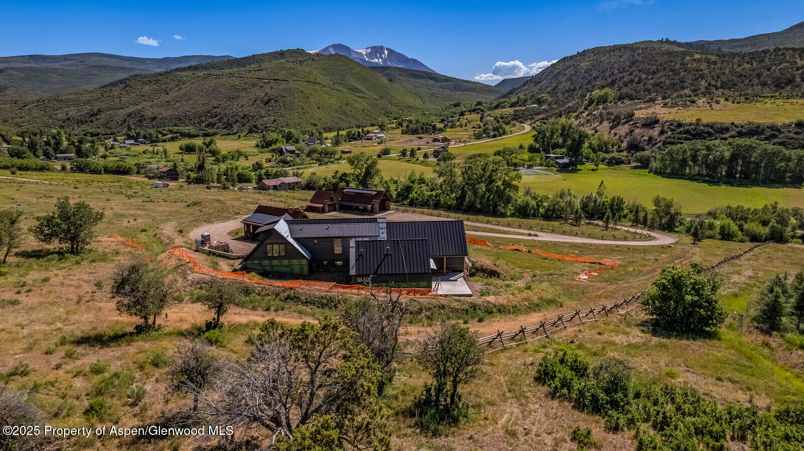 902/904 Sopris Creek Road Property Photo 4