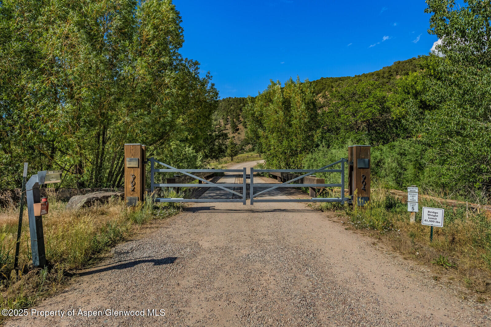 902/904 Sopris Creek Road Property Photo 6