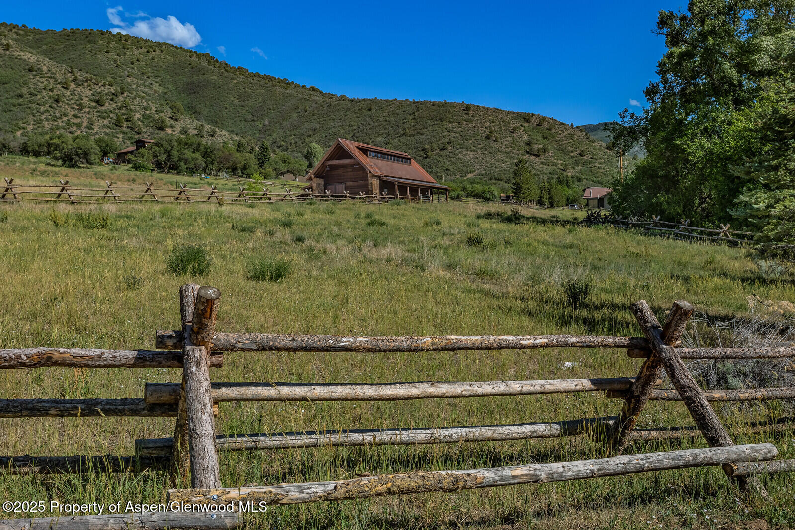 902/904 Sopris Creek Road Property Photo 12