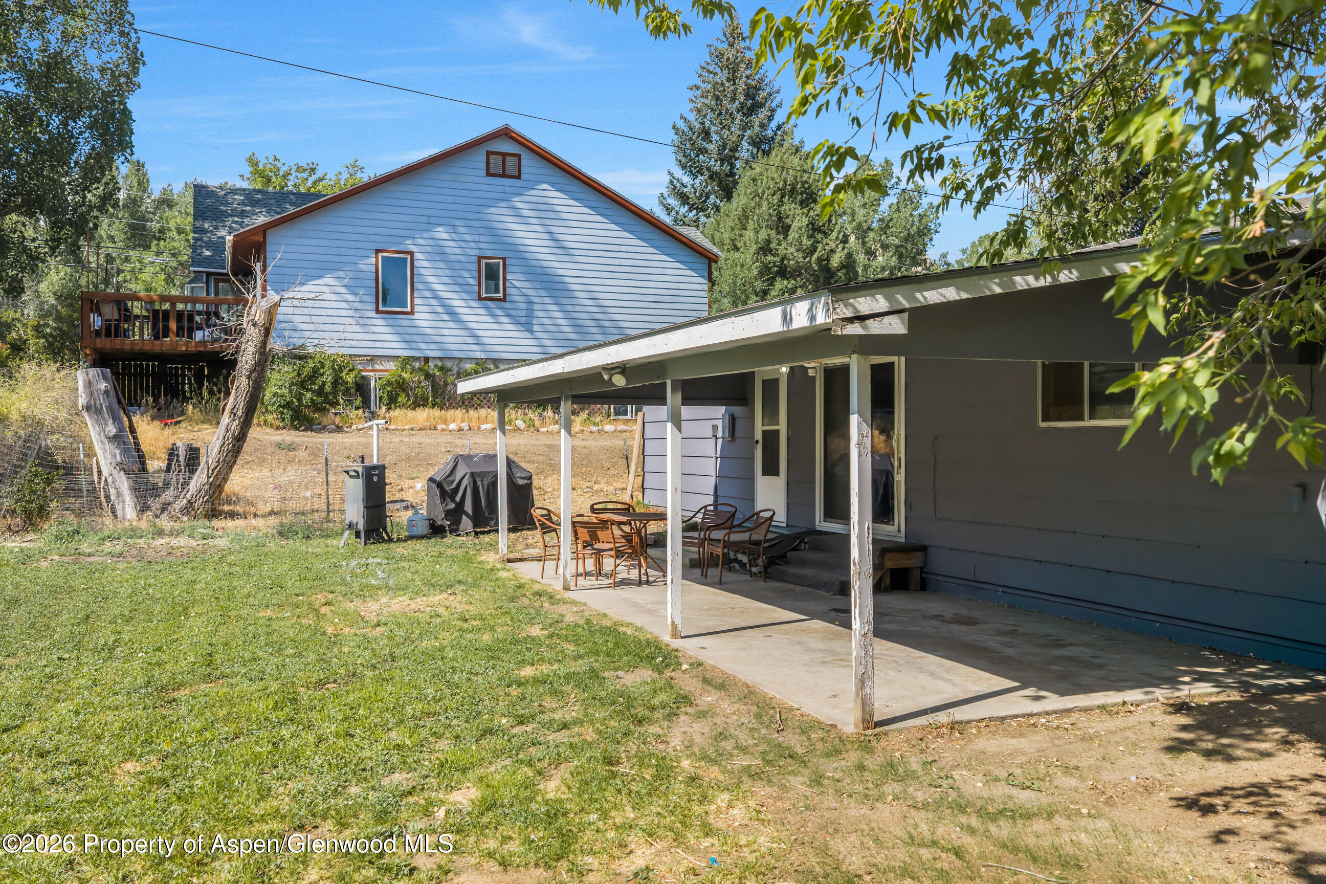 884 Stout Street Property Photo 25