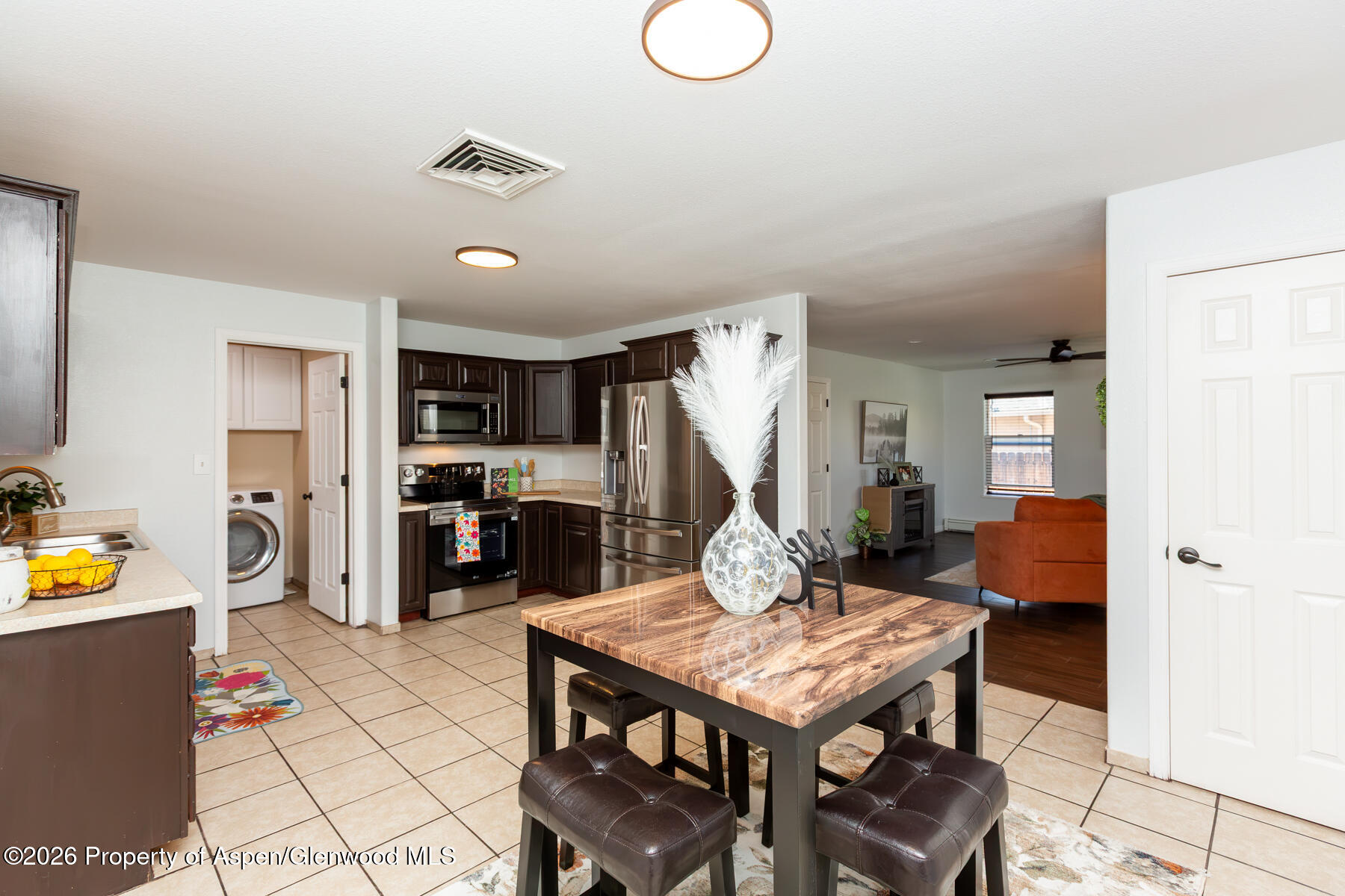 875 Cabernet Drive Property Photo 14
