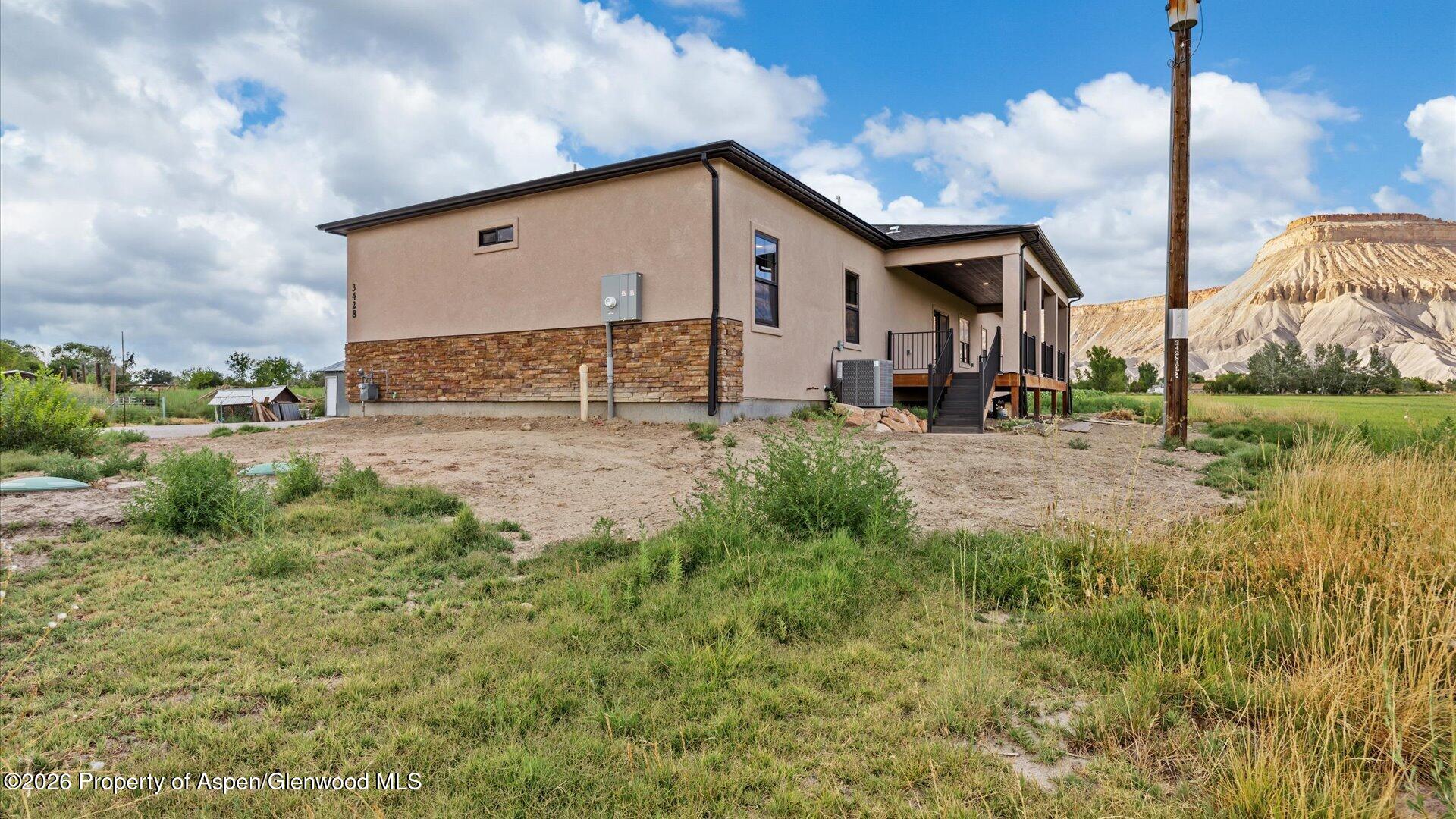 3428 Front Street Property Photo 17