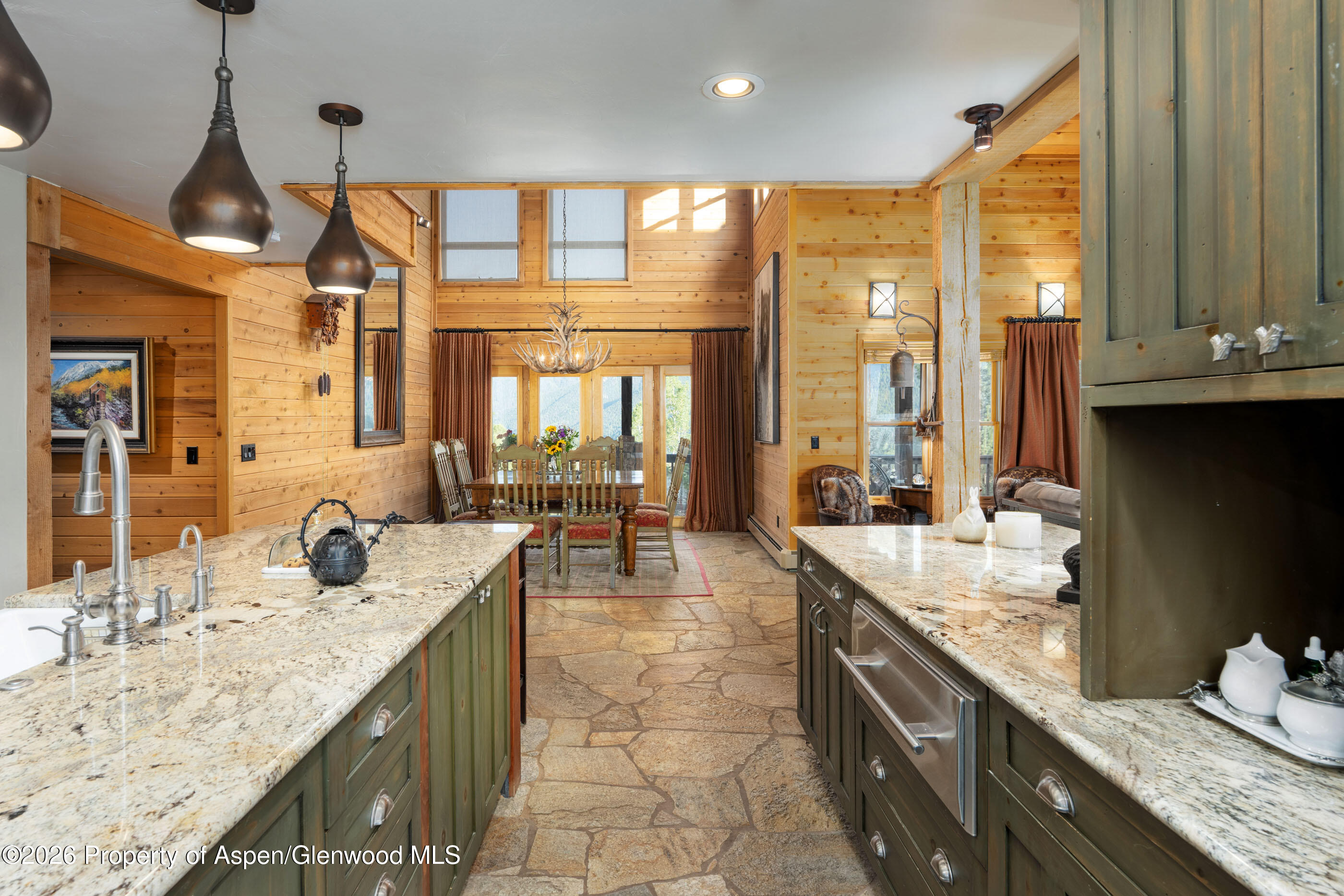 294 Ruedi Creek Road Property Photo 15