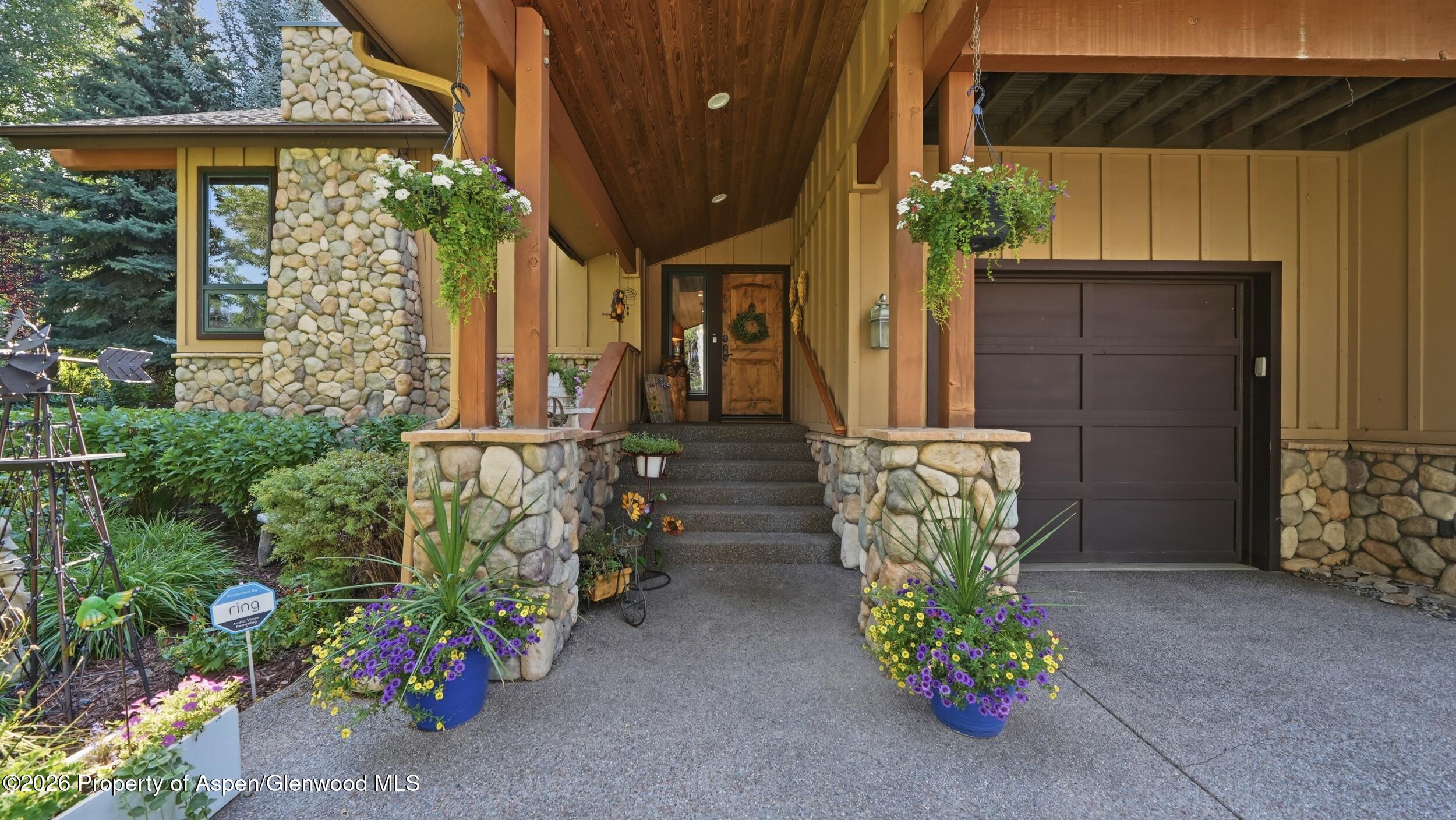 4132 Crystal Bridge Drive Property Photo 11